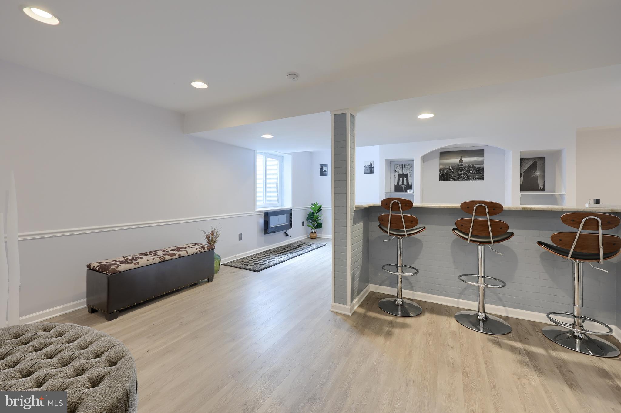 ARBOR GREENE - Residential
