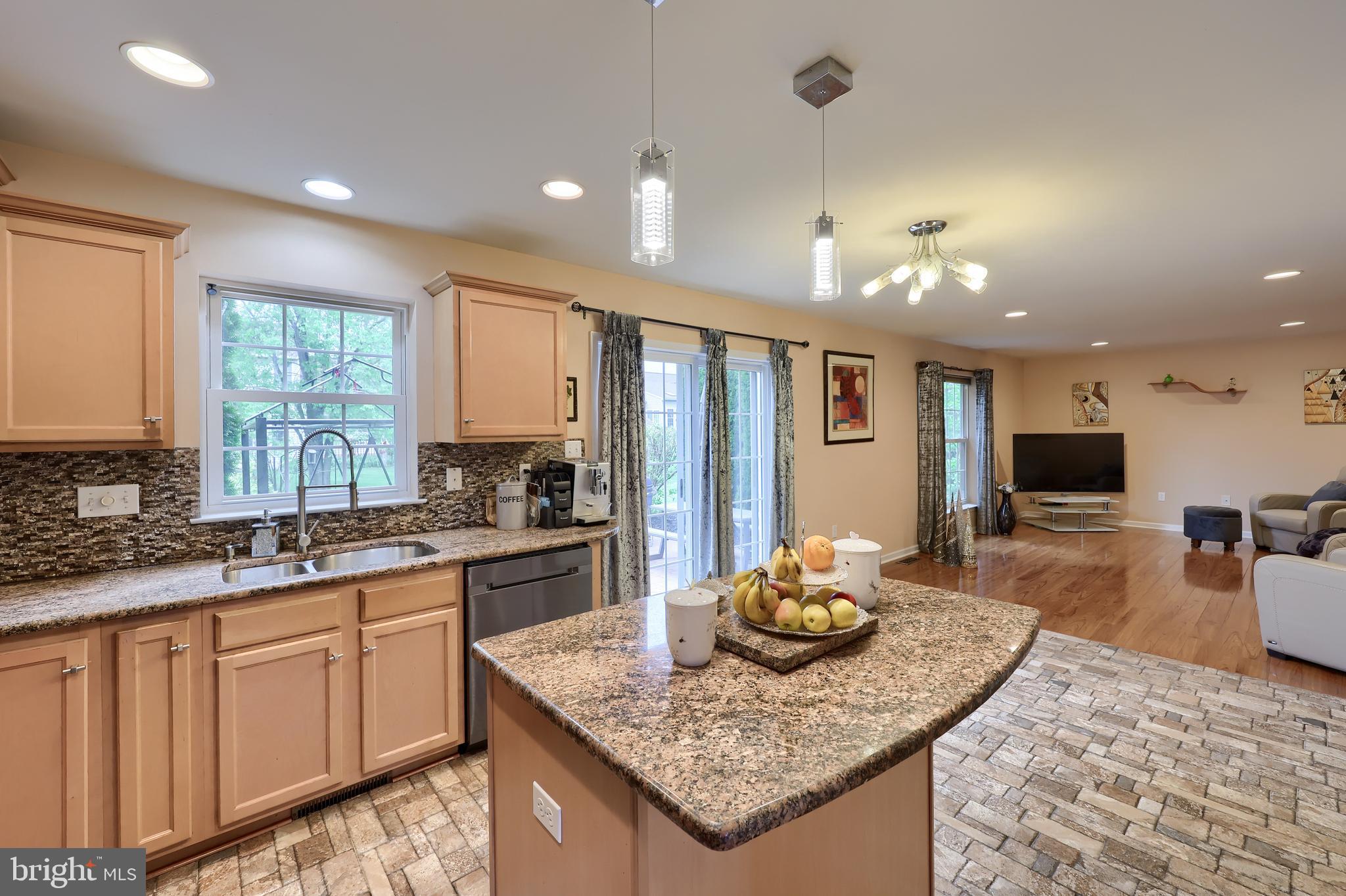 ARBOR GREENE - Residential