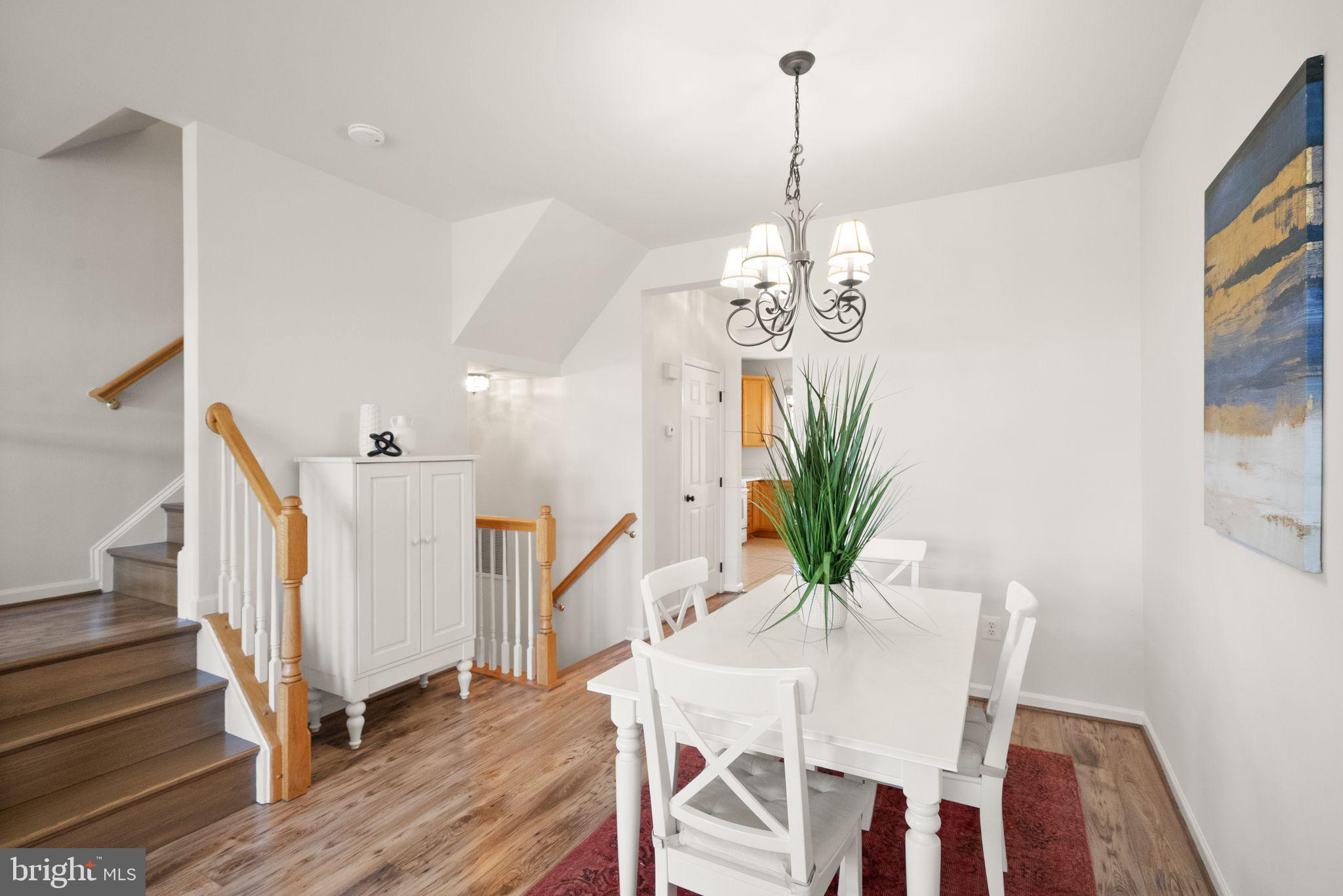 SOUTH RIDING - Residential