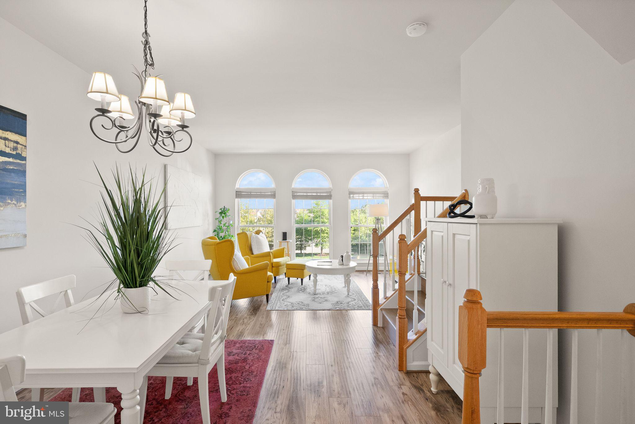 SOUTH RIDING - Residential