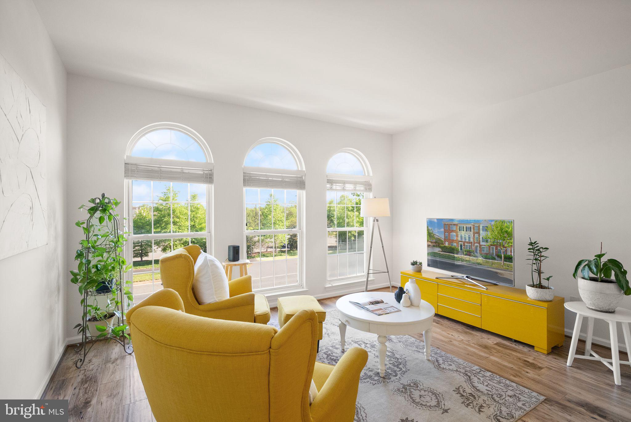 SOUTH RIDING - Residential