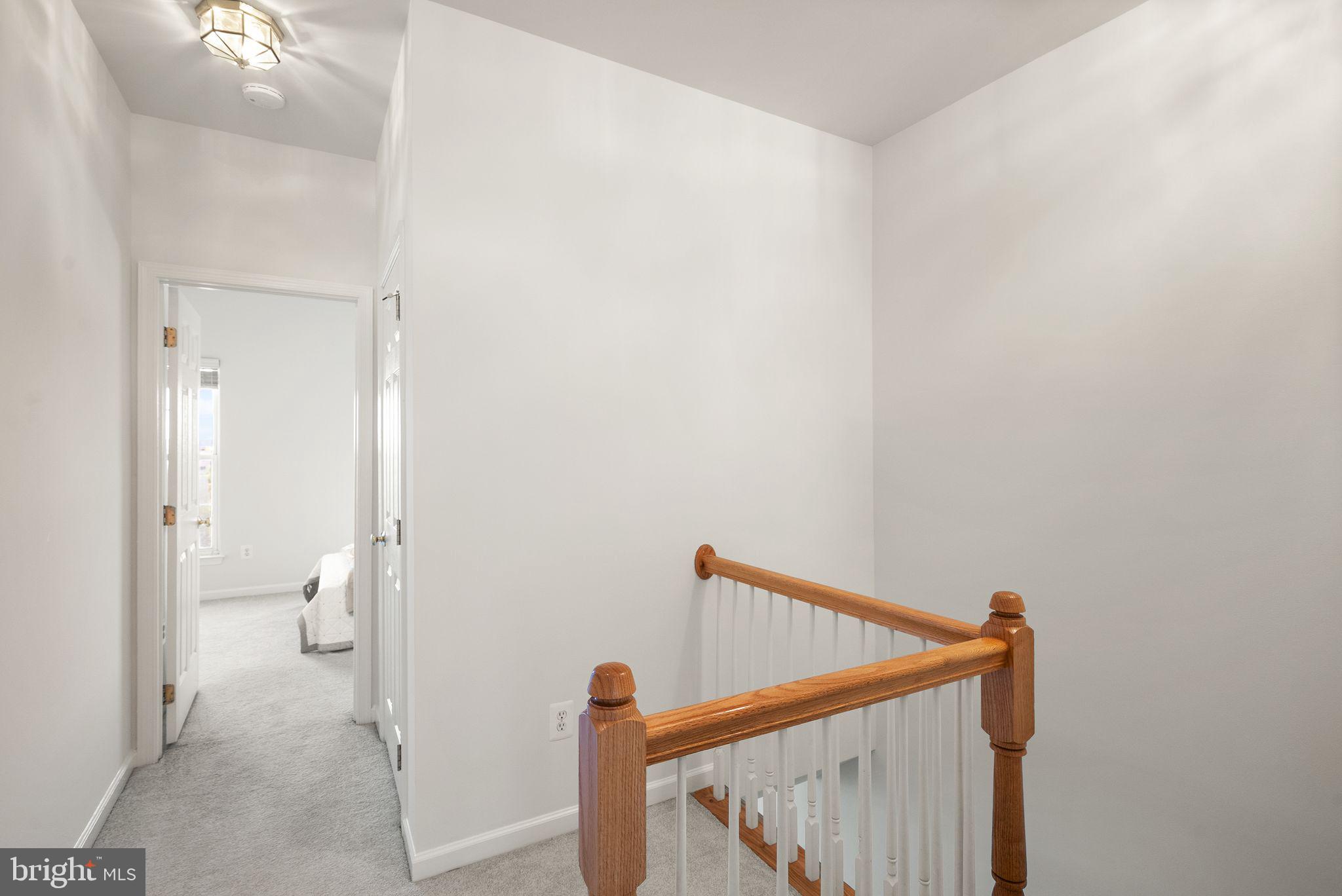 SOUTH RIDING - Residential