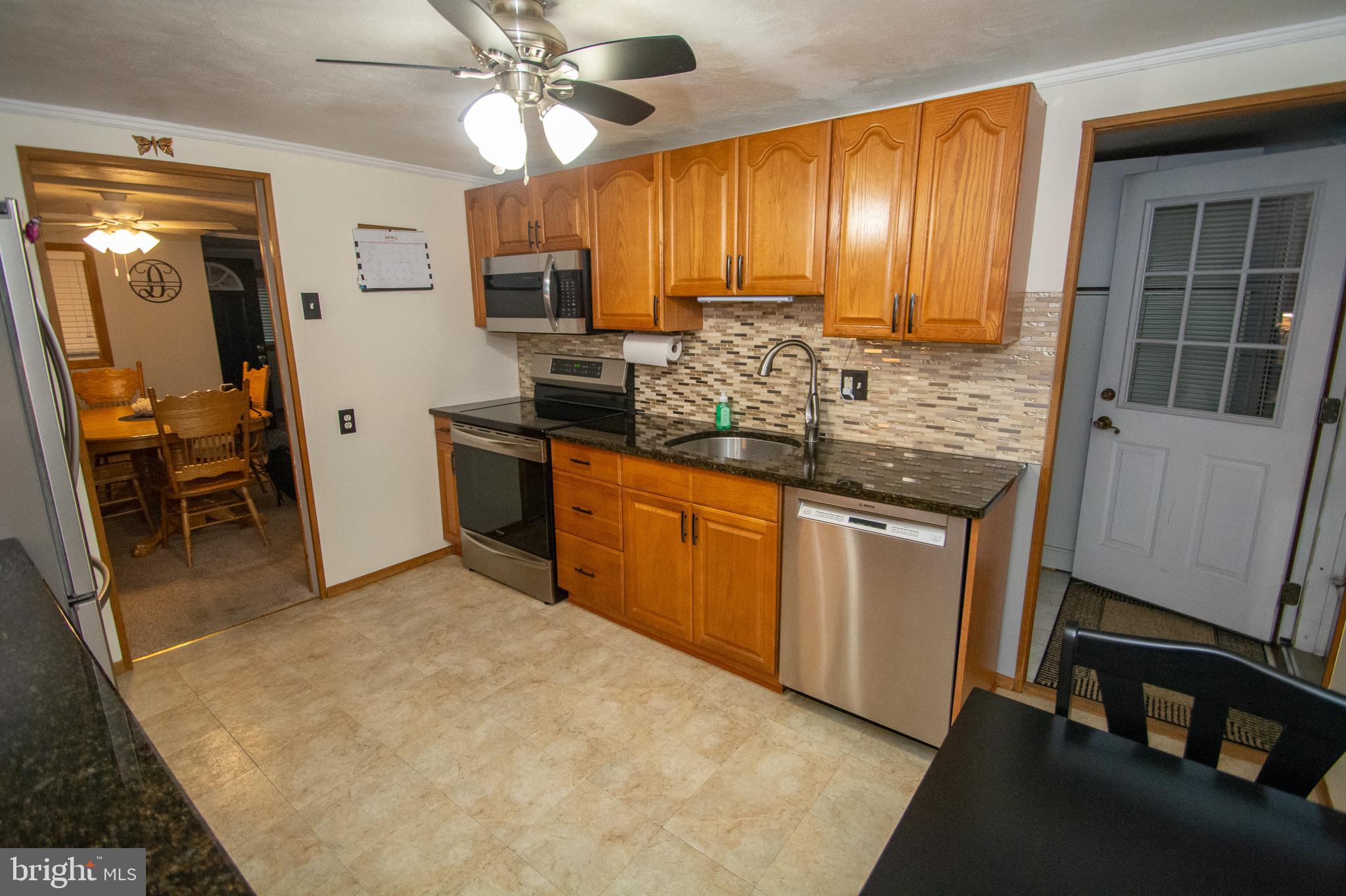 WILLOW WAY - Residential