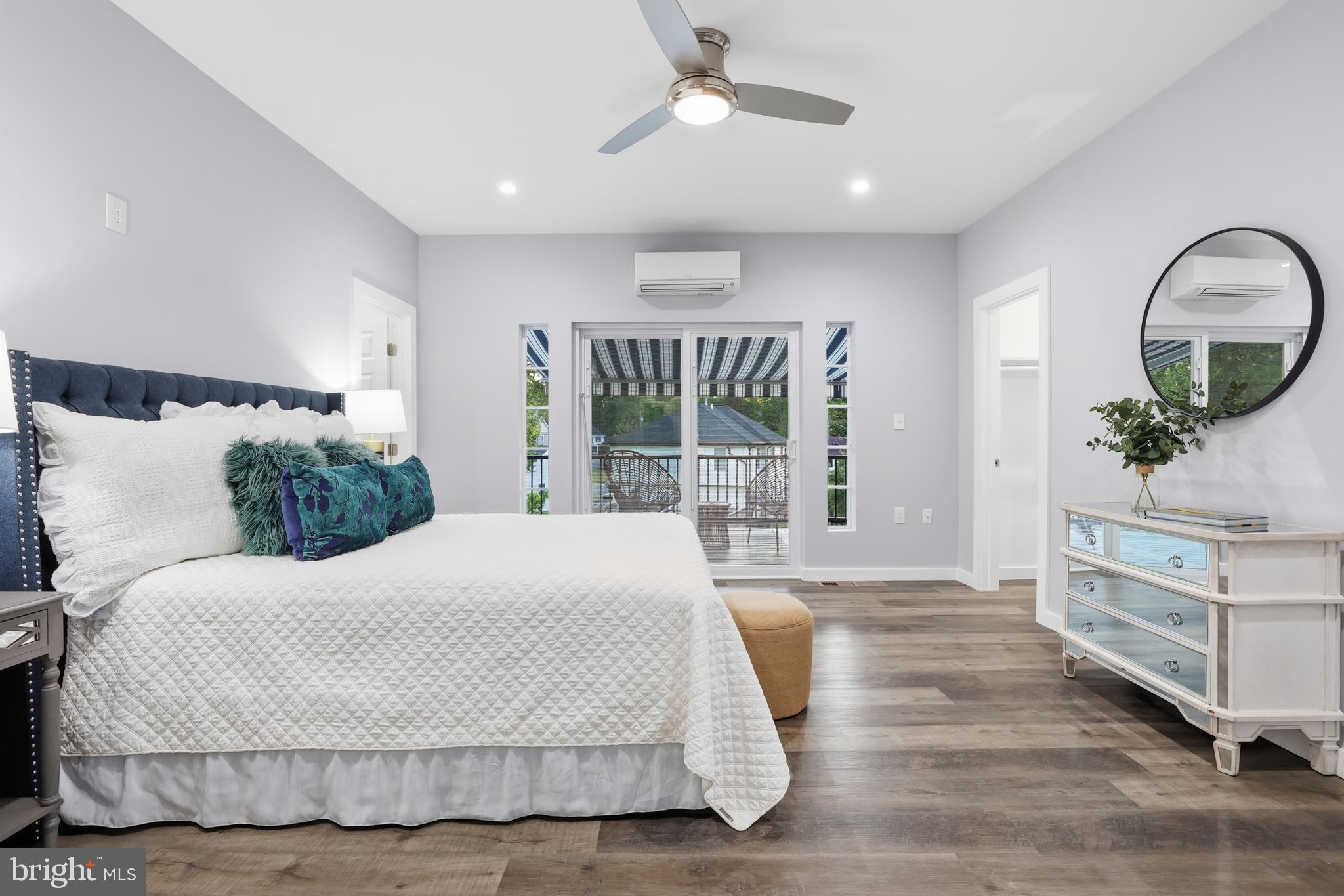WEST LAWN - Residential