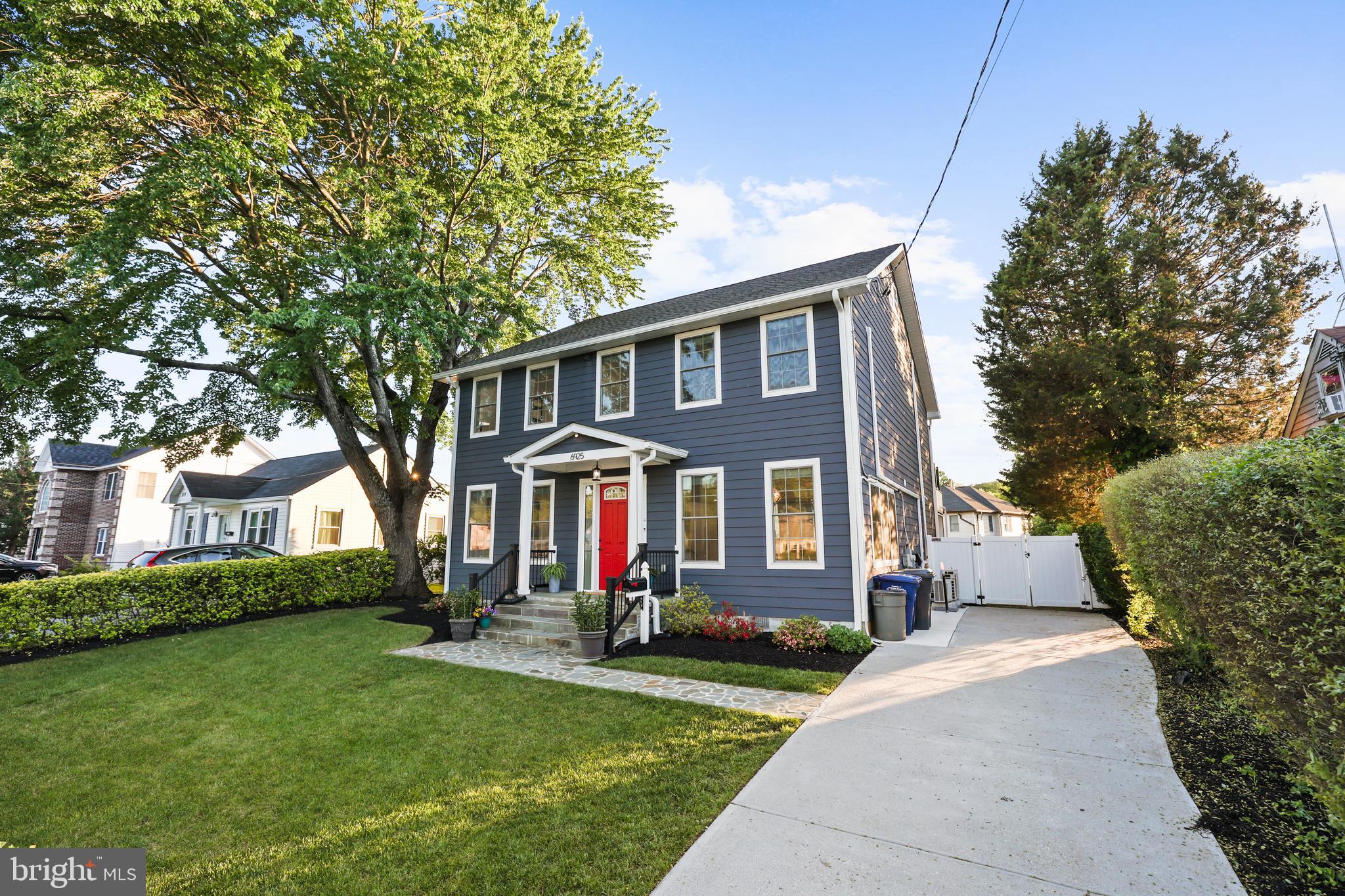 WEST LAWN - Residential
