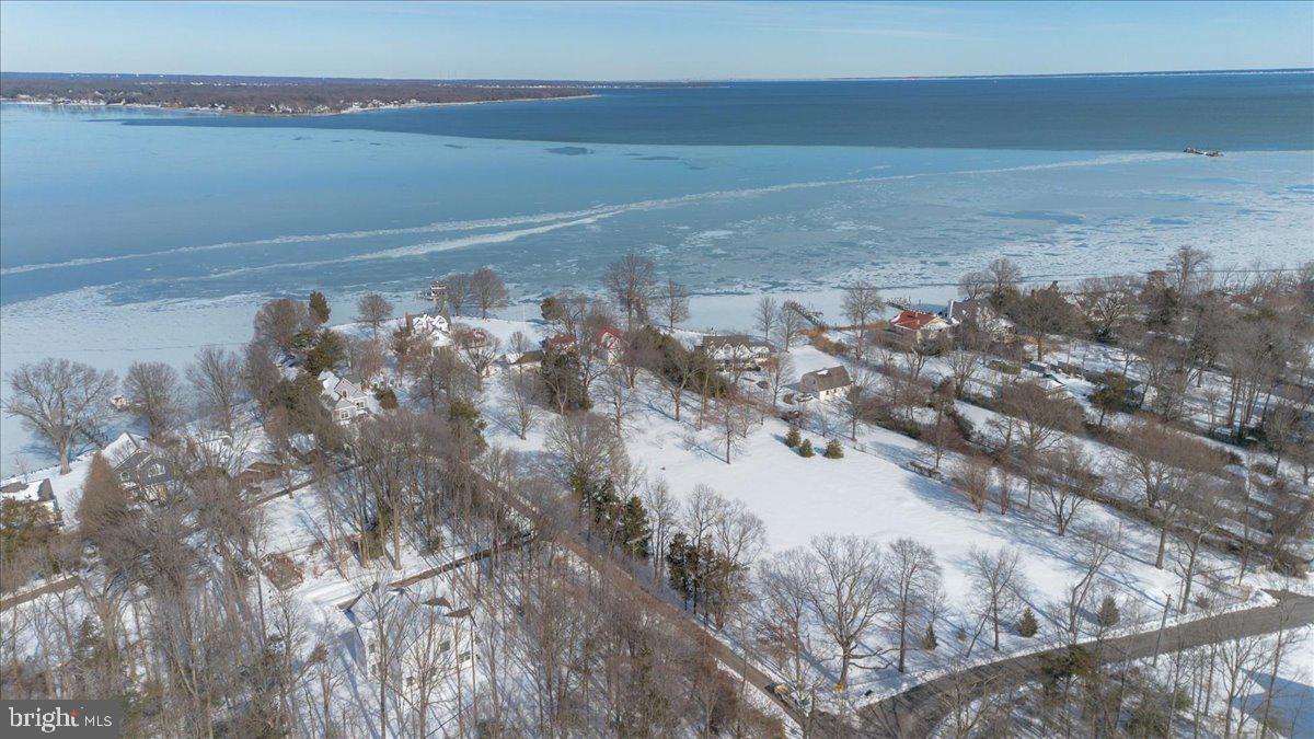 SHADY SIDE - Residential