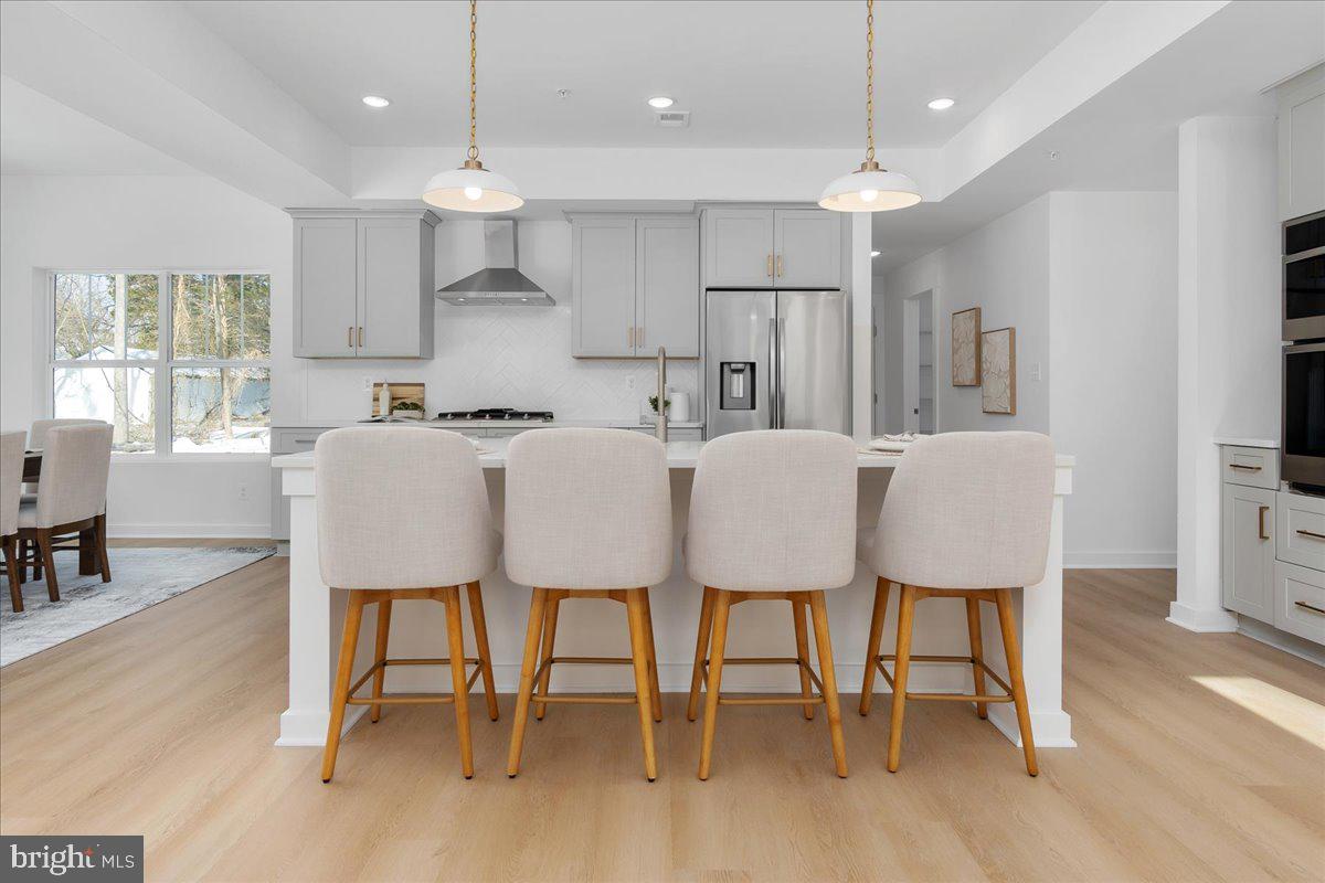 SHADY SIDE - Residential