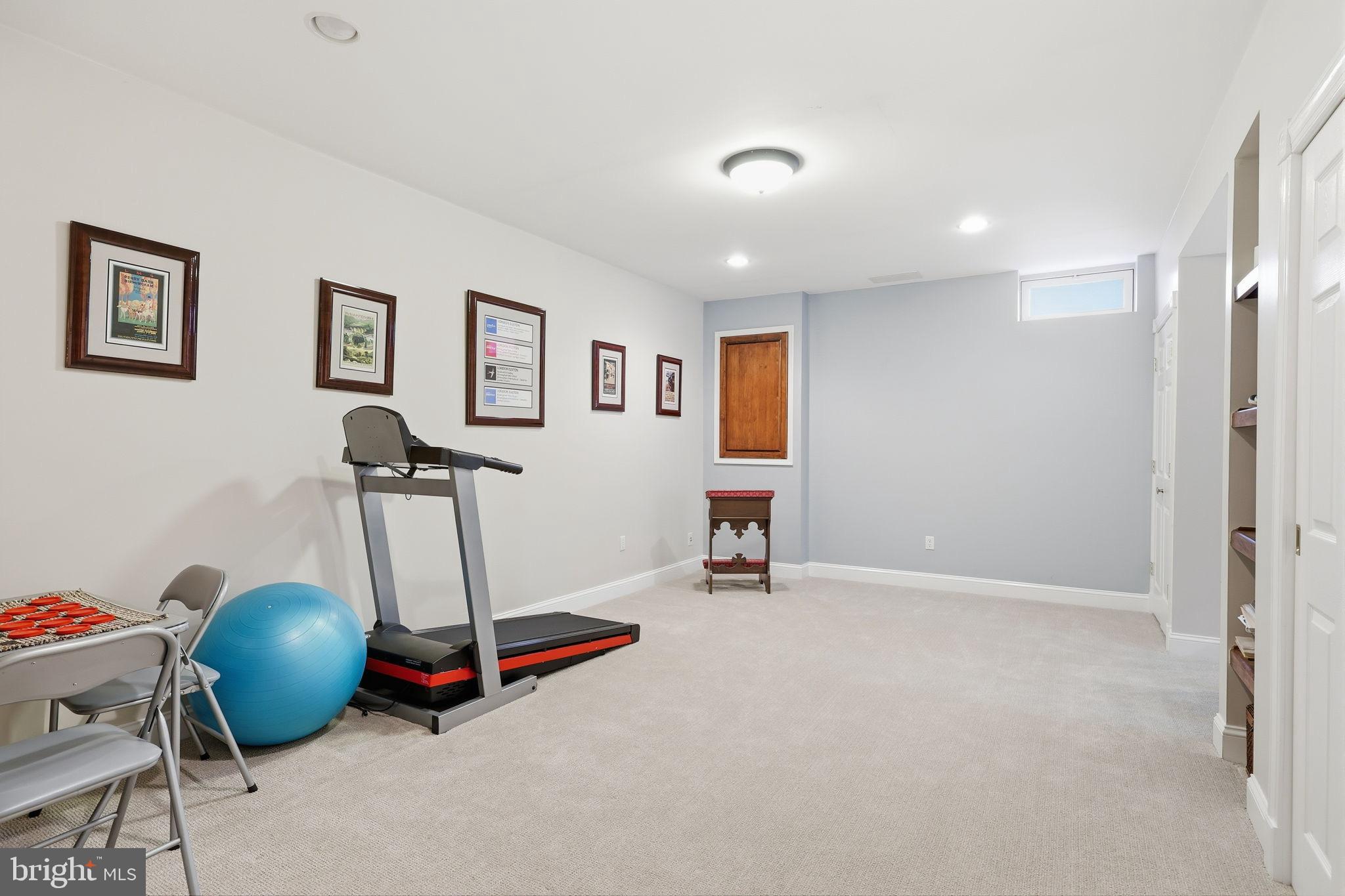 DOLINGTON ESTATES - Residential