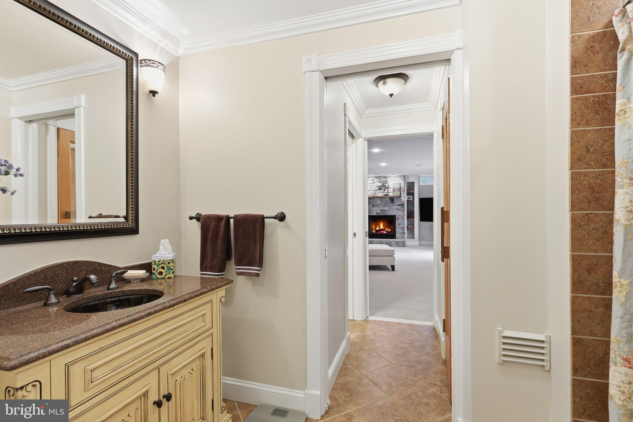 DOLINGTON ESTATES - Residential