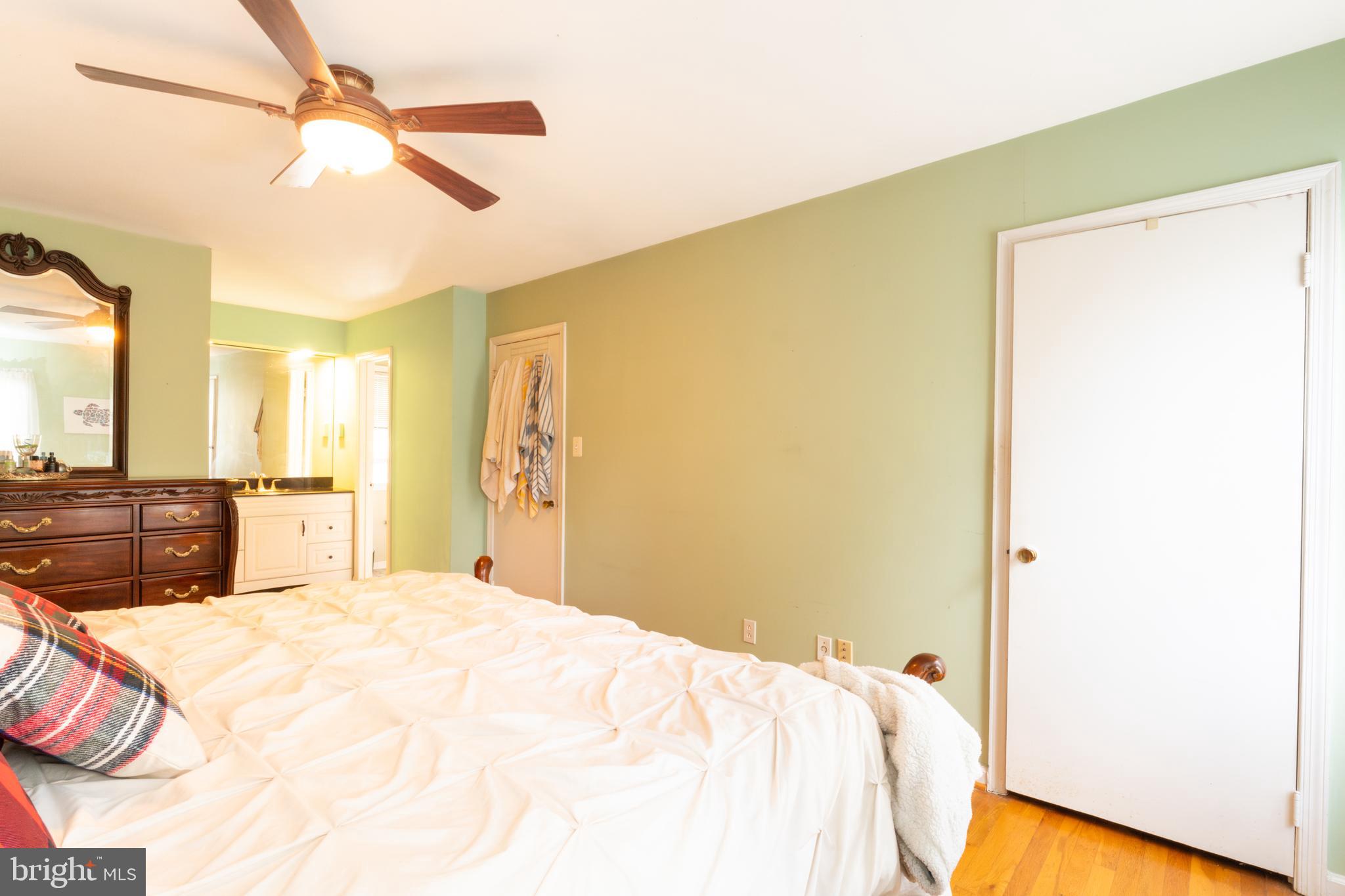 BARRISTERS PLACE - Residential