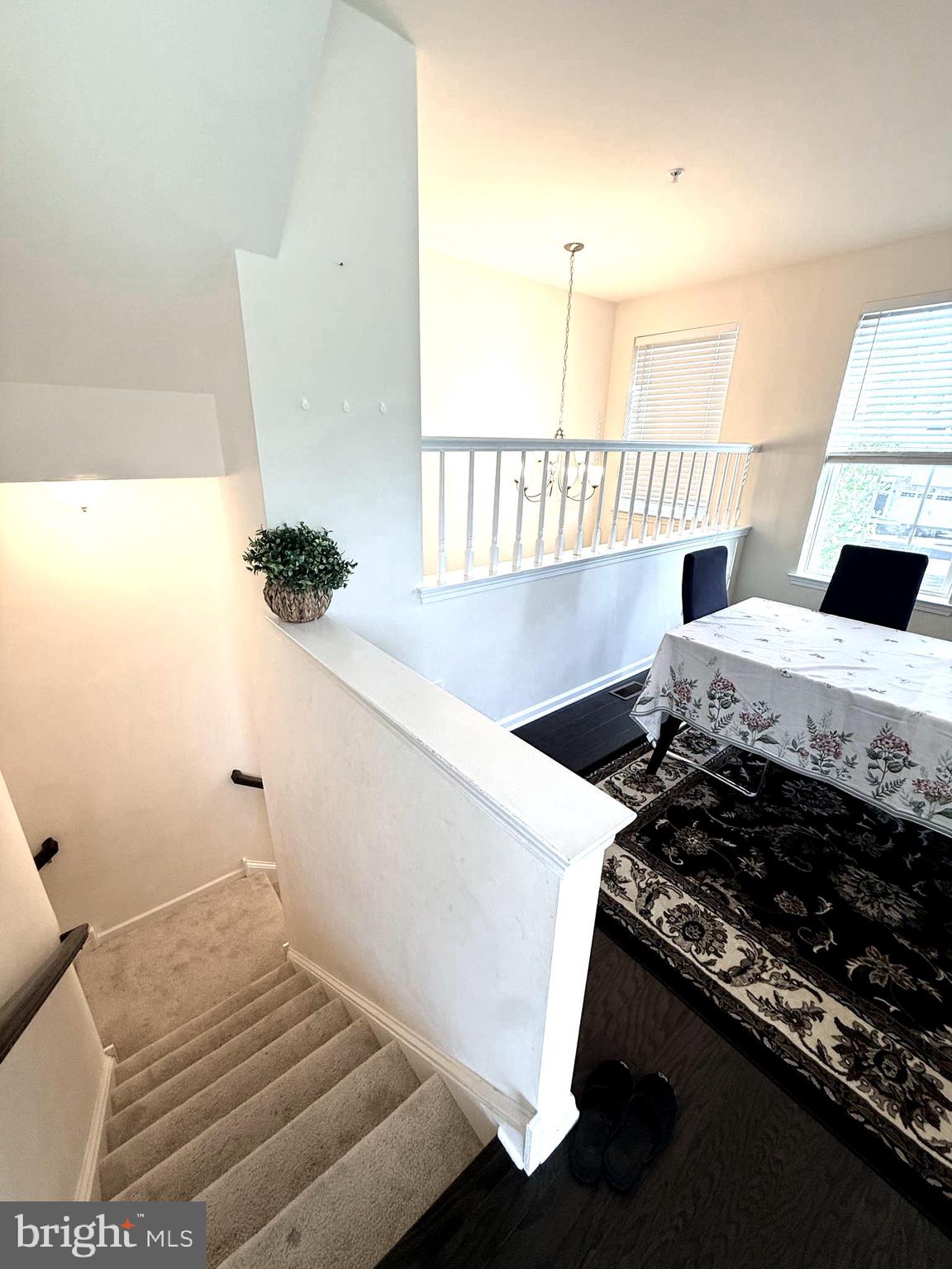 HIGH GROVE - Residential