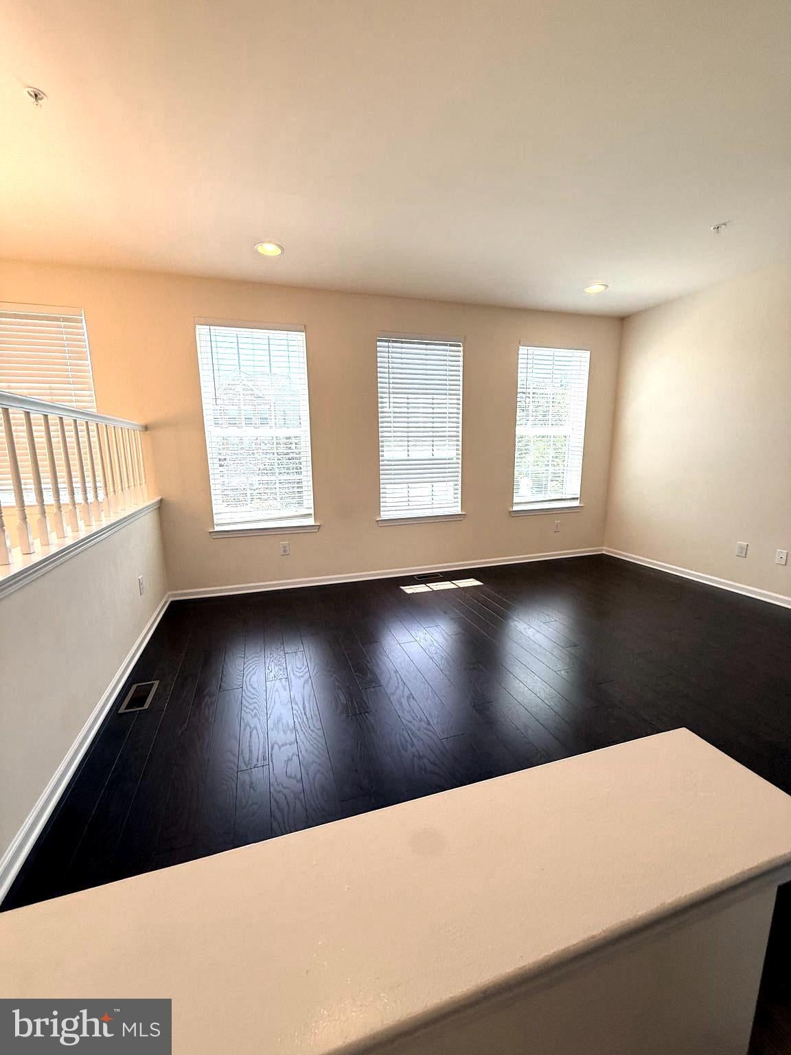 2313 MACIS CIRCLE