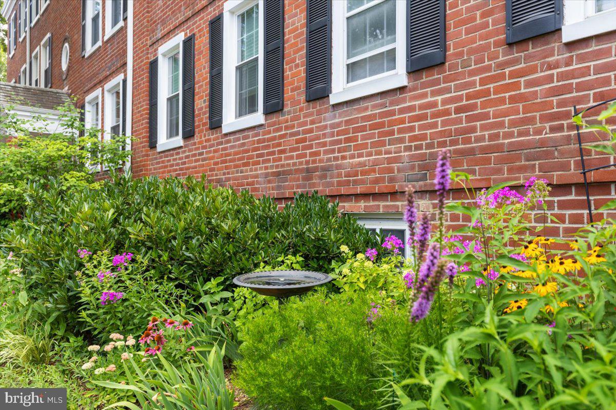 FAIRLINGTON VILLAGES - Residential