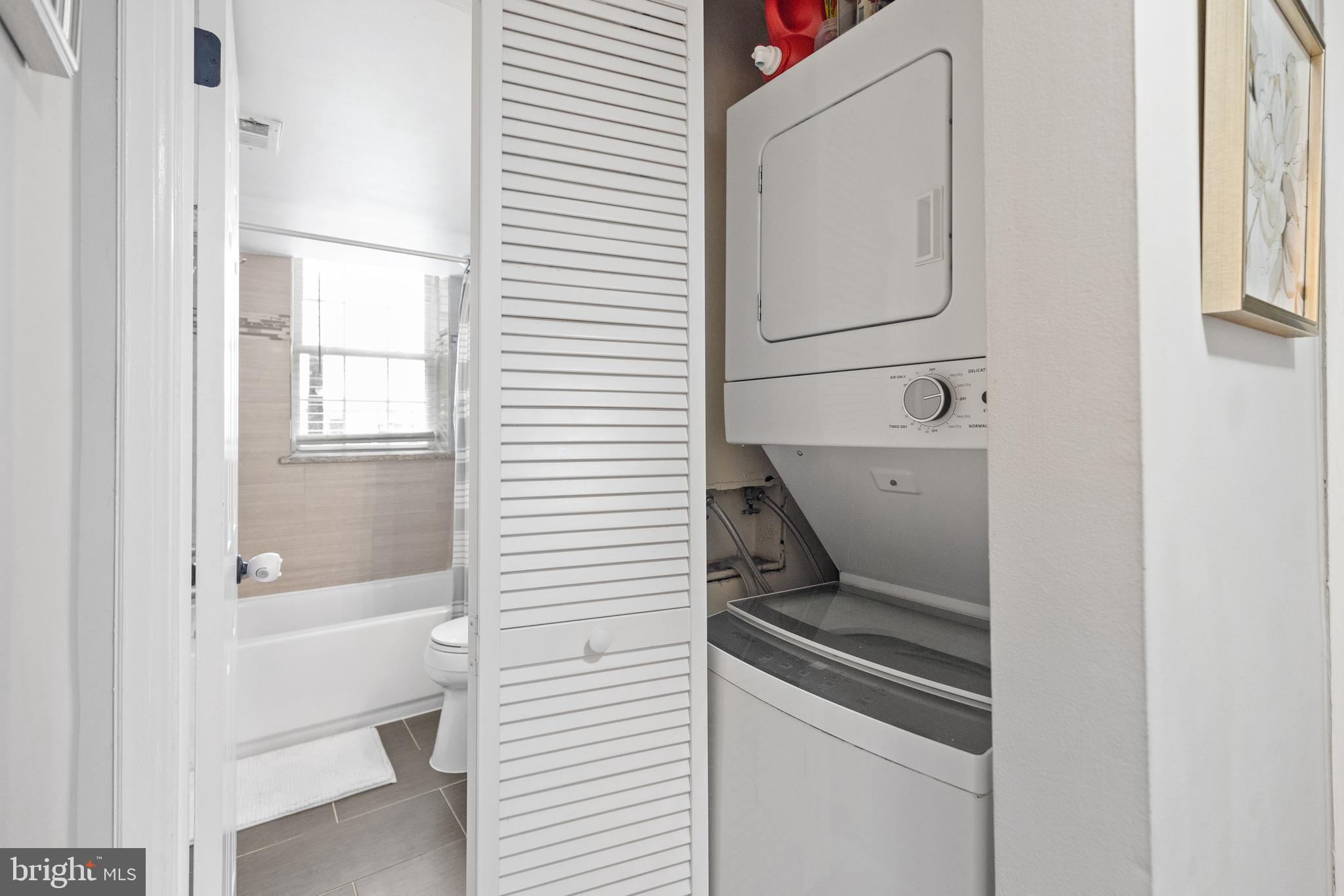 FAIRLINGTON VILLAGES - Residential