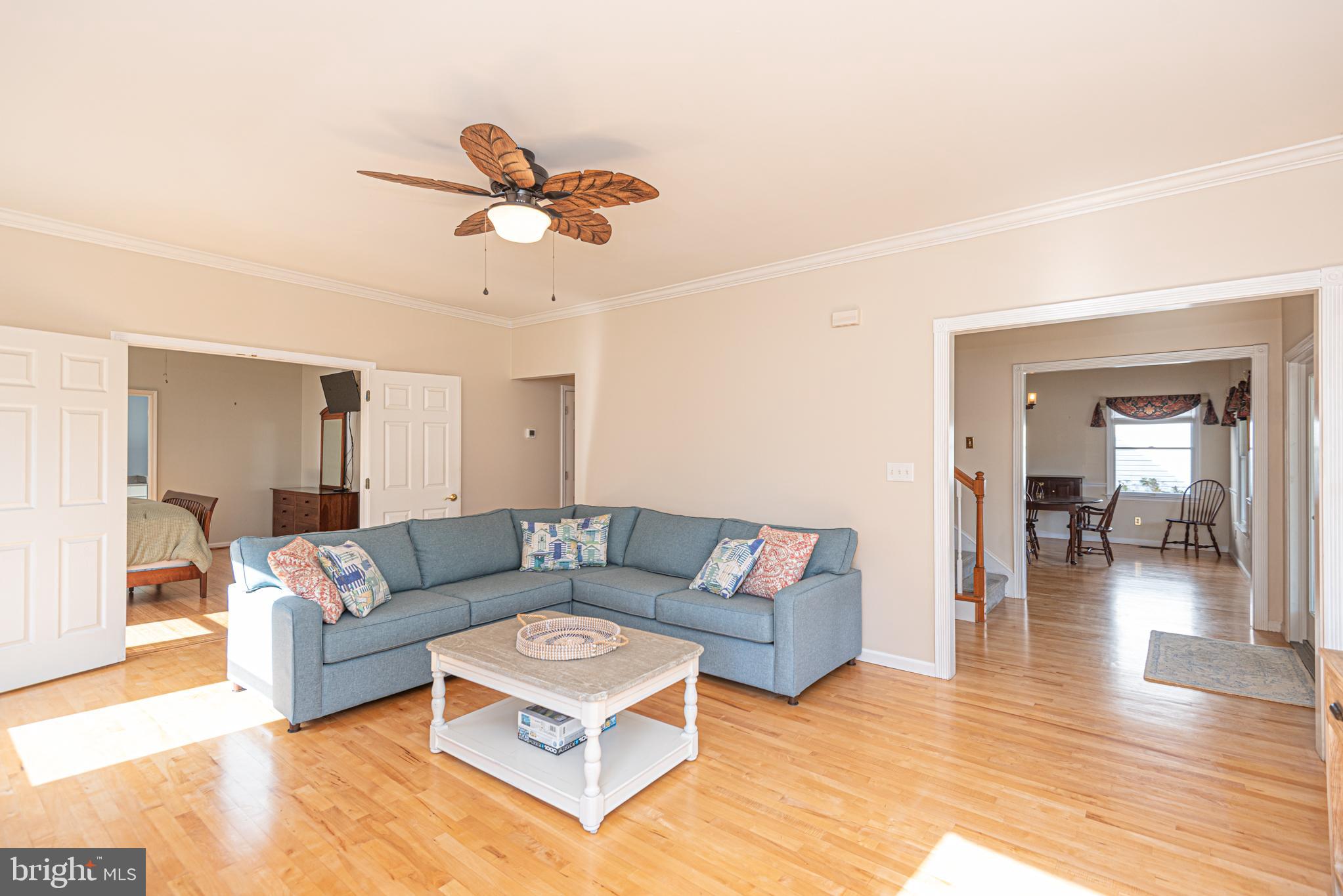 SALT POND - Residential