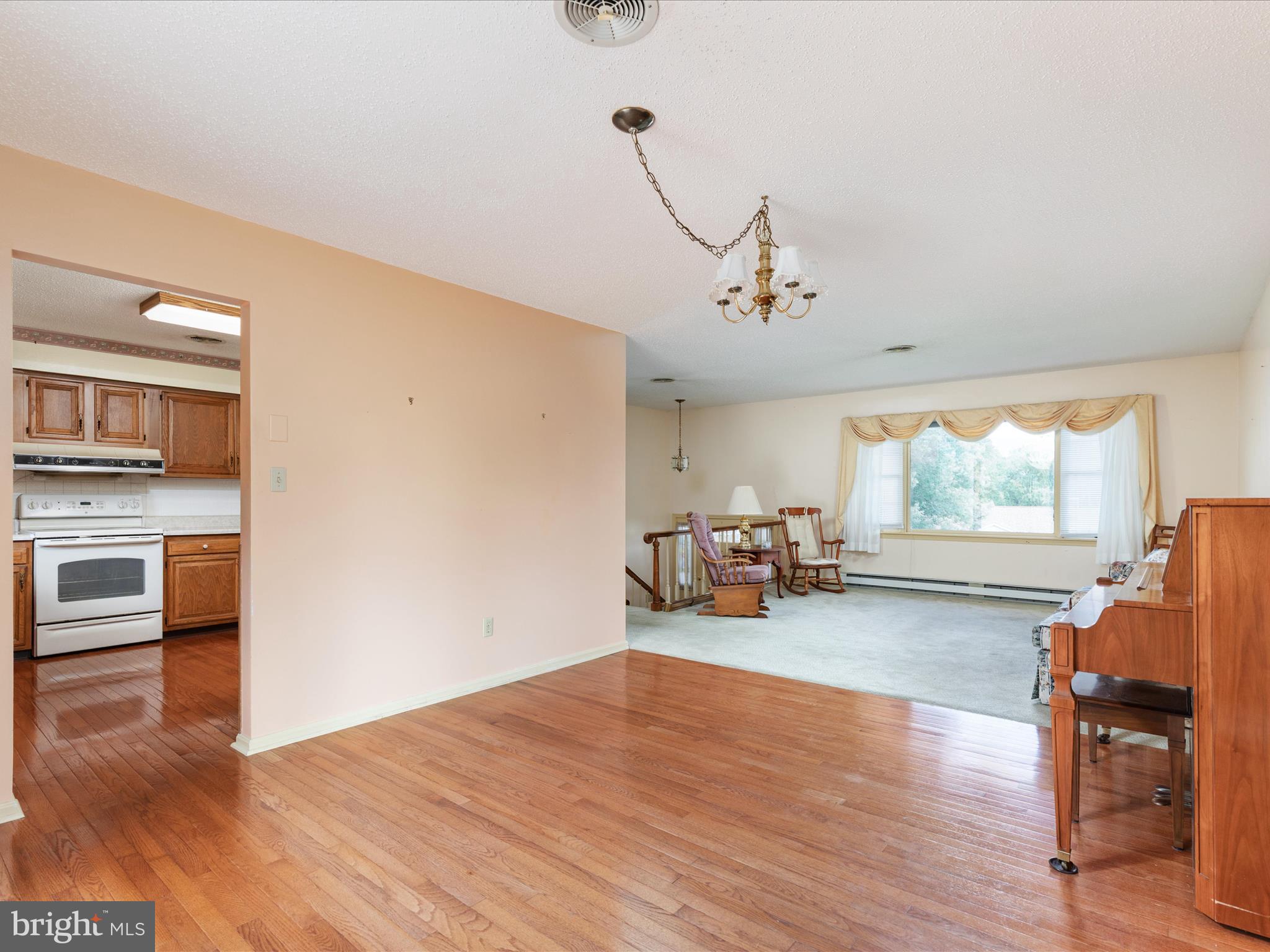 412 HENRY DRIVE