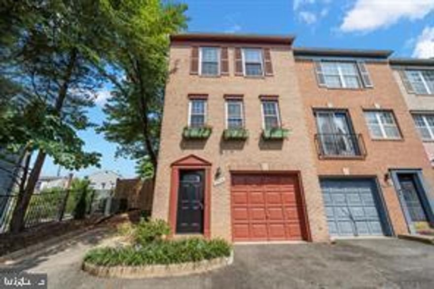 Outstanding location in Arlington just off I395, within minutes to DC & Pentagon. This quality built, 1,744 SF, first time rental, end unit brick-front townhome has 3 Bedrooms, 3.5 Baths, an attached garage and oversized fenced back yard perfect for entertaining! Each bedroom has its own private full bathroom!