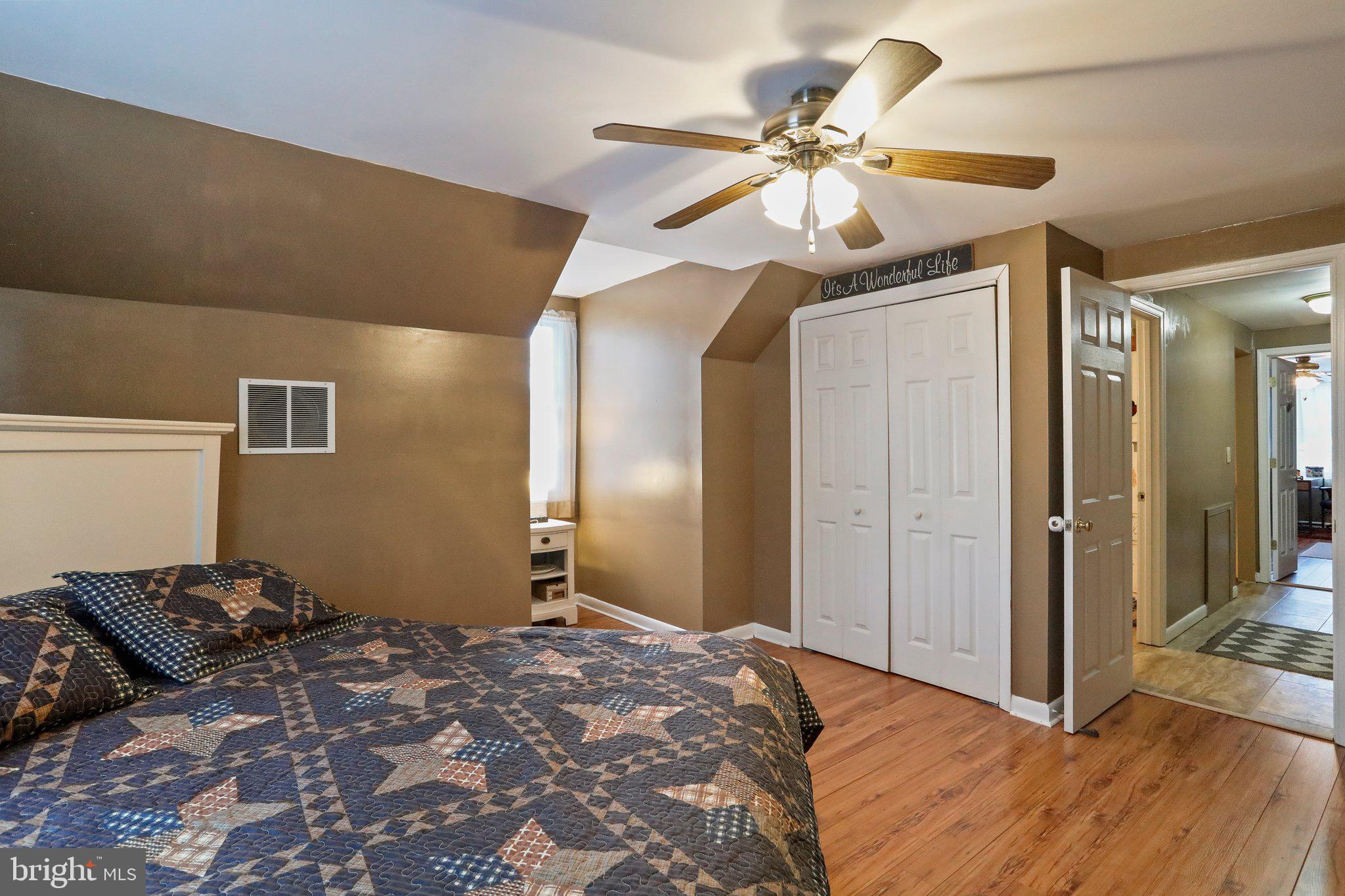 WINDOVER HILLS - Residential