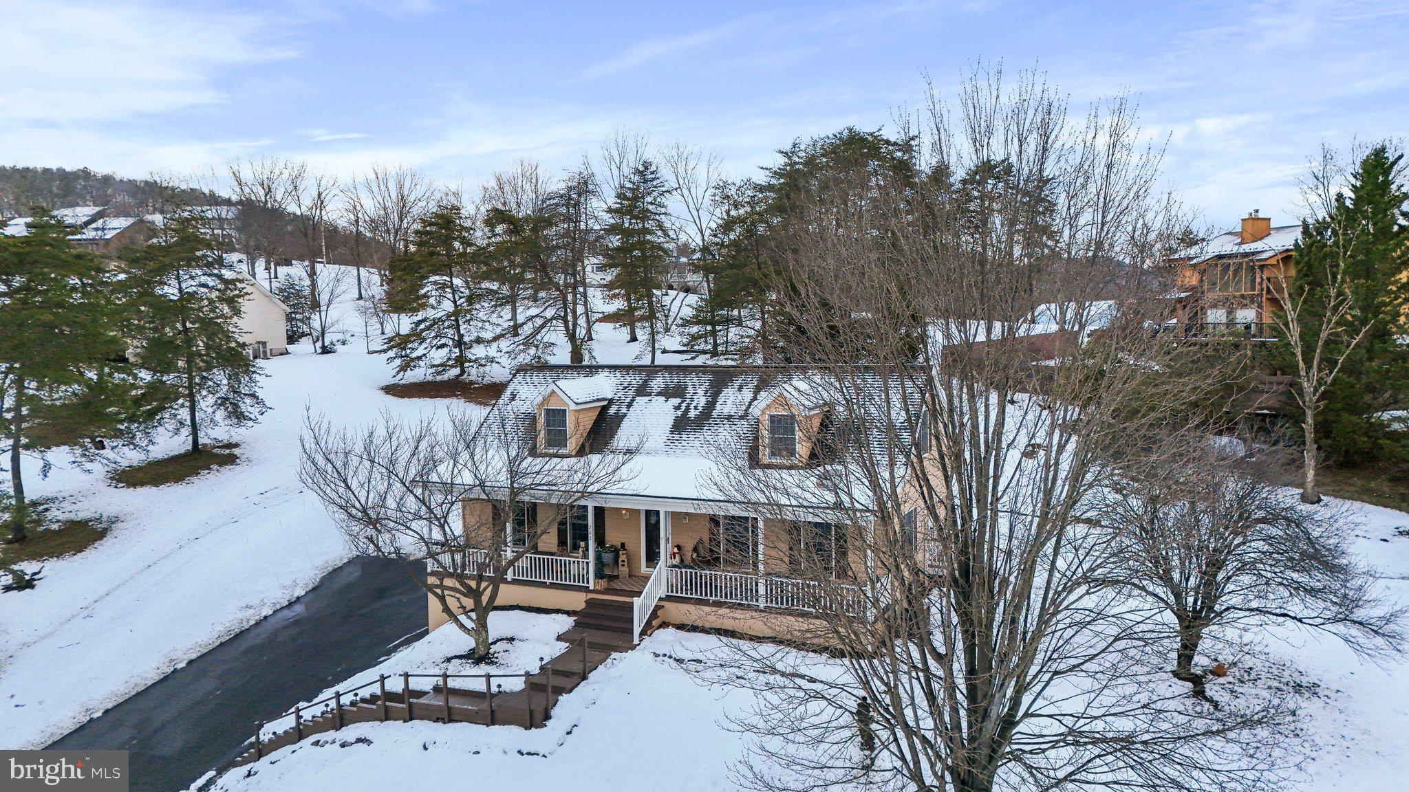 WINDOVER HILLS - Residential