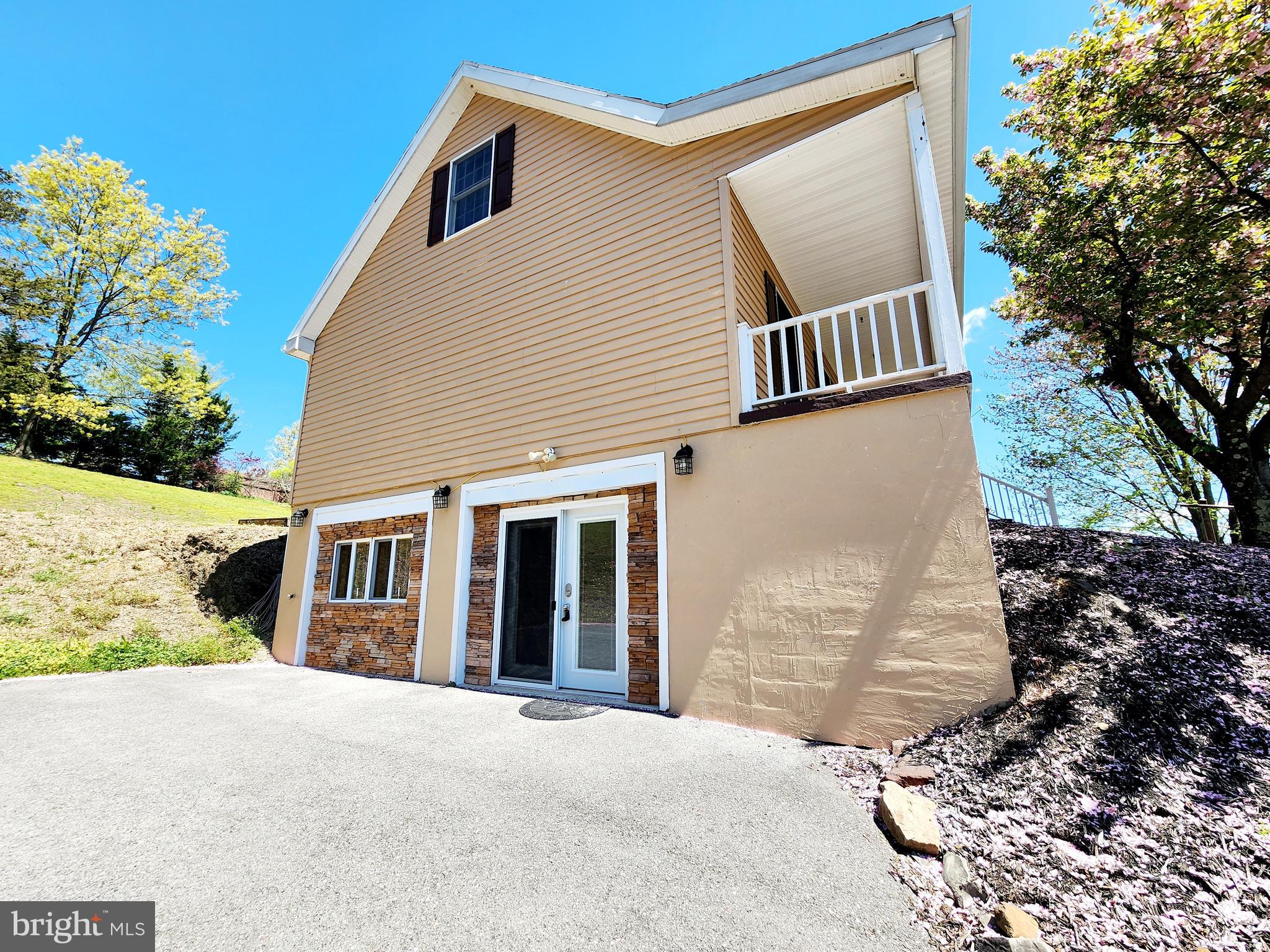 WINDOVER HILLS - Residential