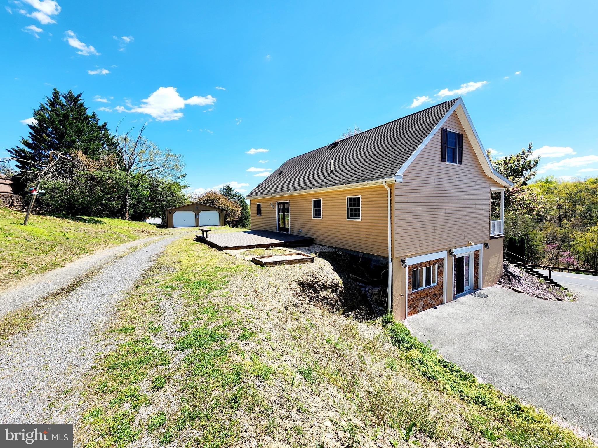 WINDOVER HILLS - Residential