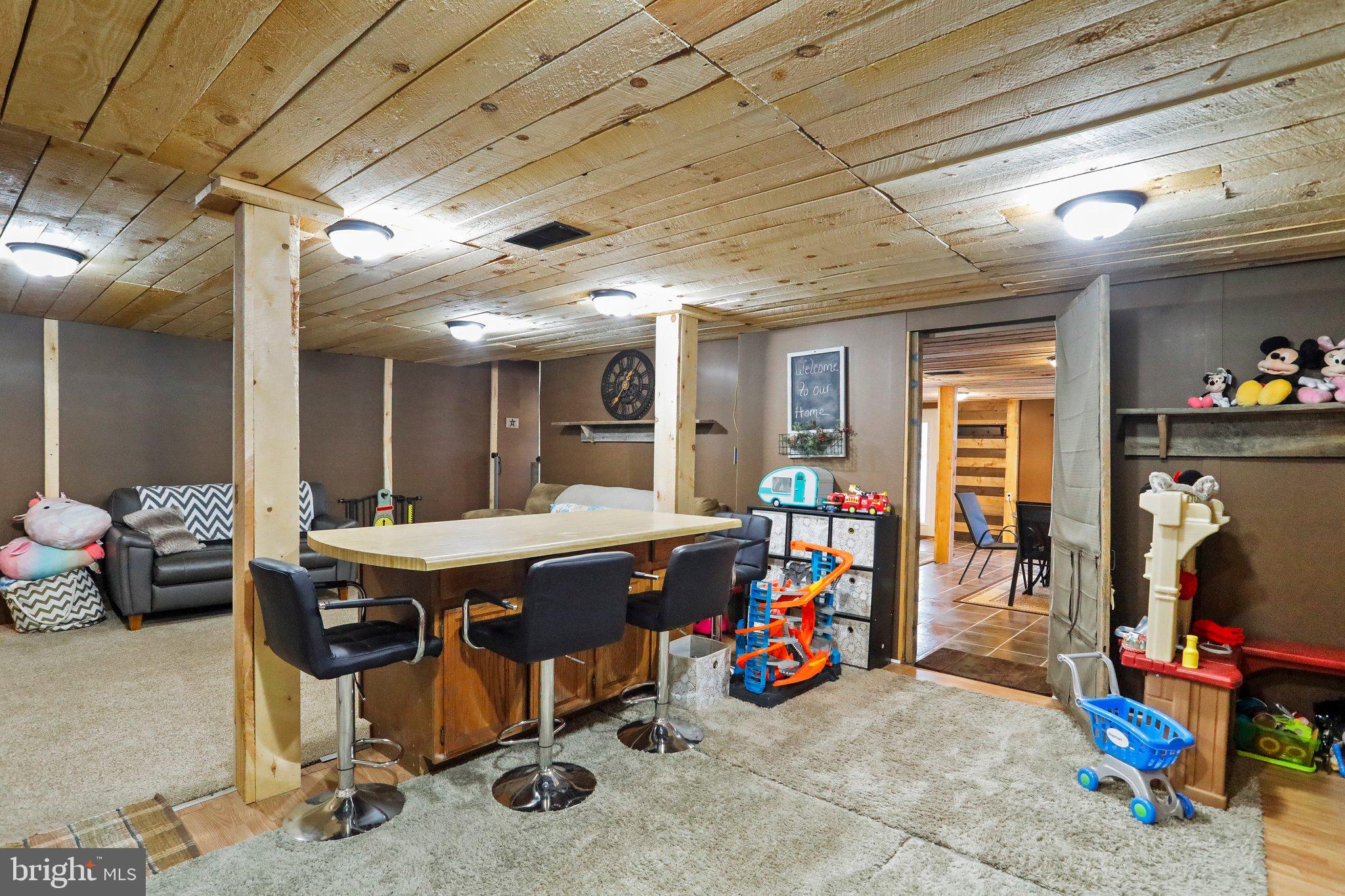 WINDOVER HILLS - Residential