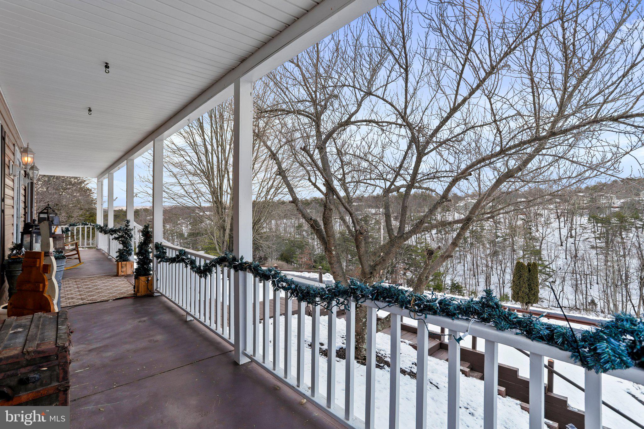 WINDOVER HILLS - Residential