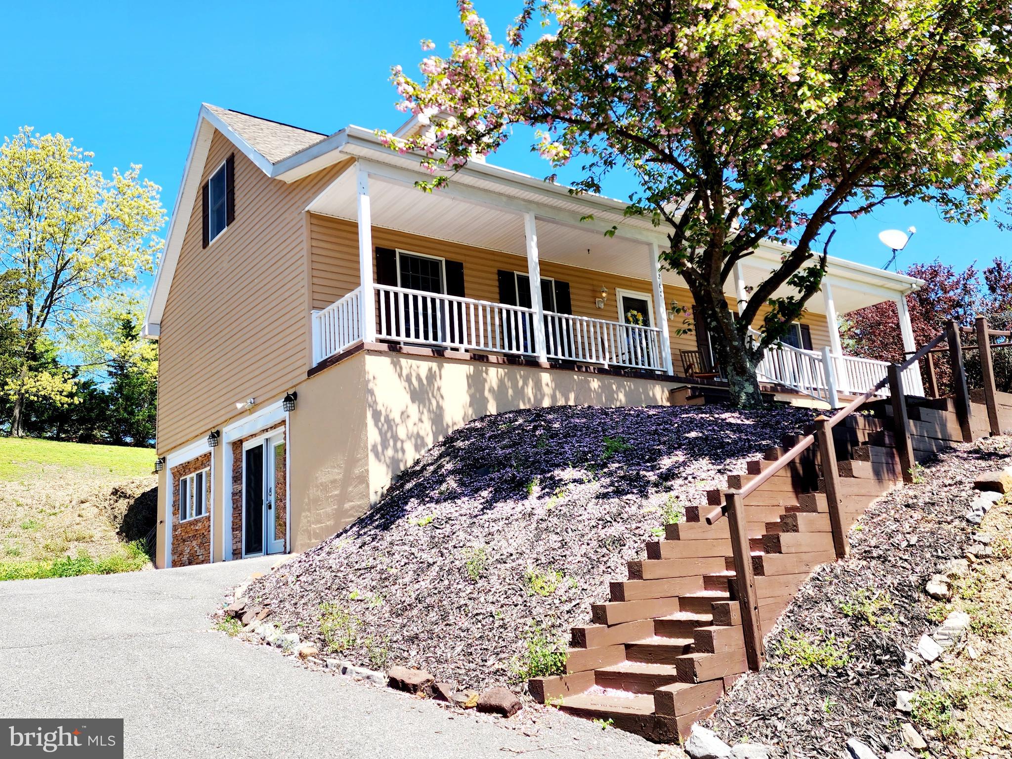 WINDOVER HILLS - Residential