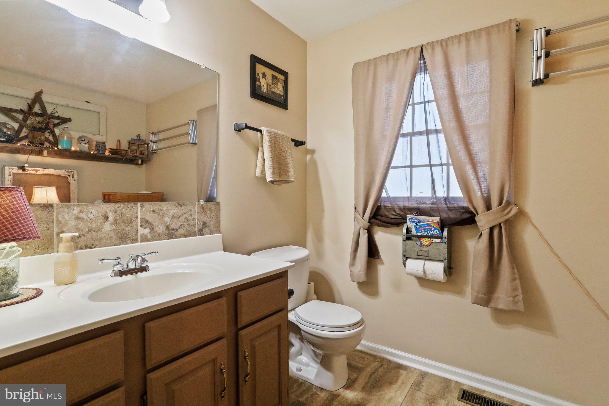 WINDOVER HILLS - Residential