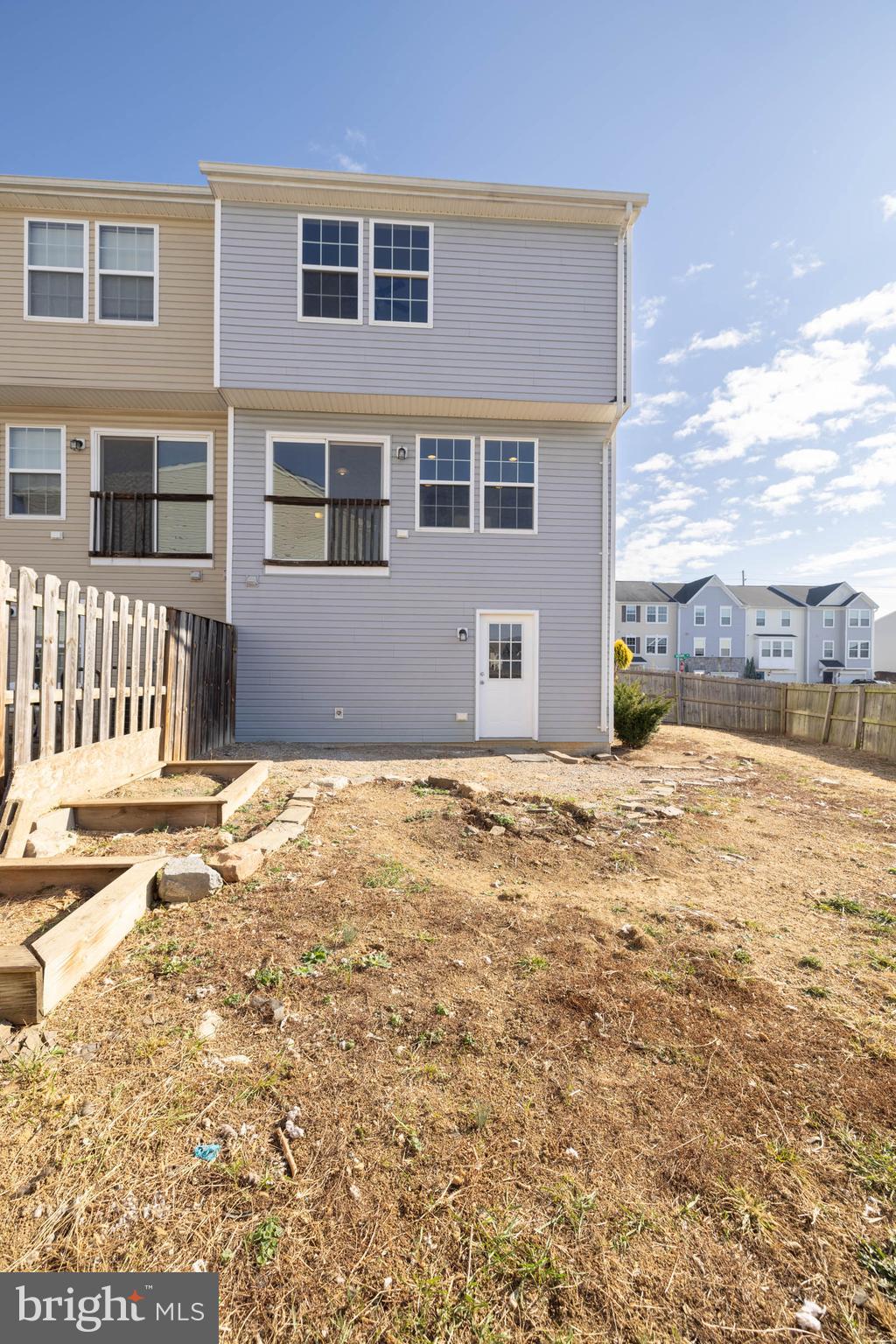 MANOR PARK - Residential