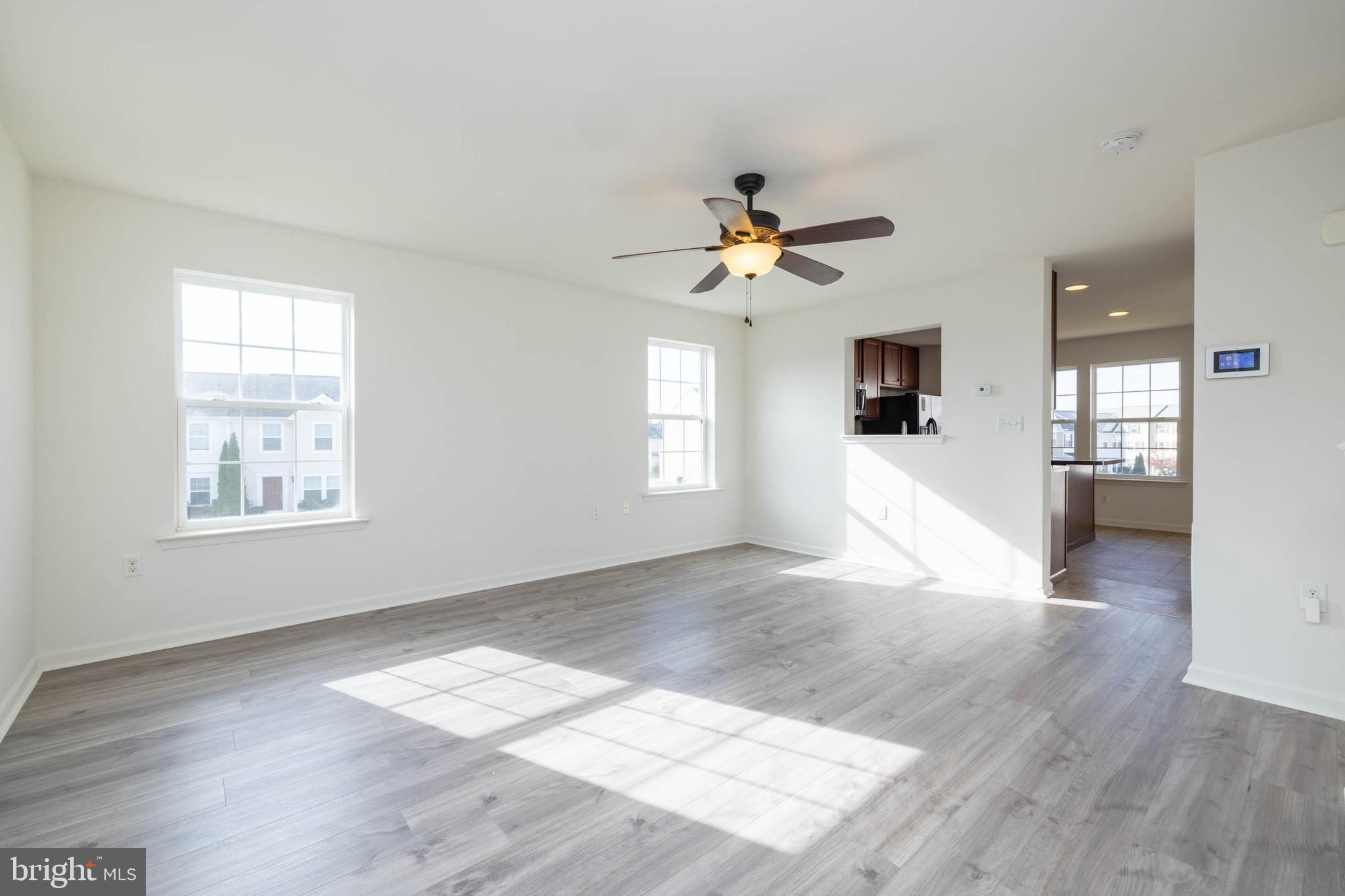 MANOR PARK - Residential