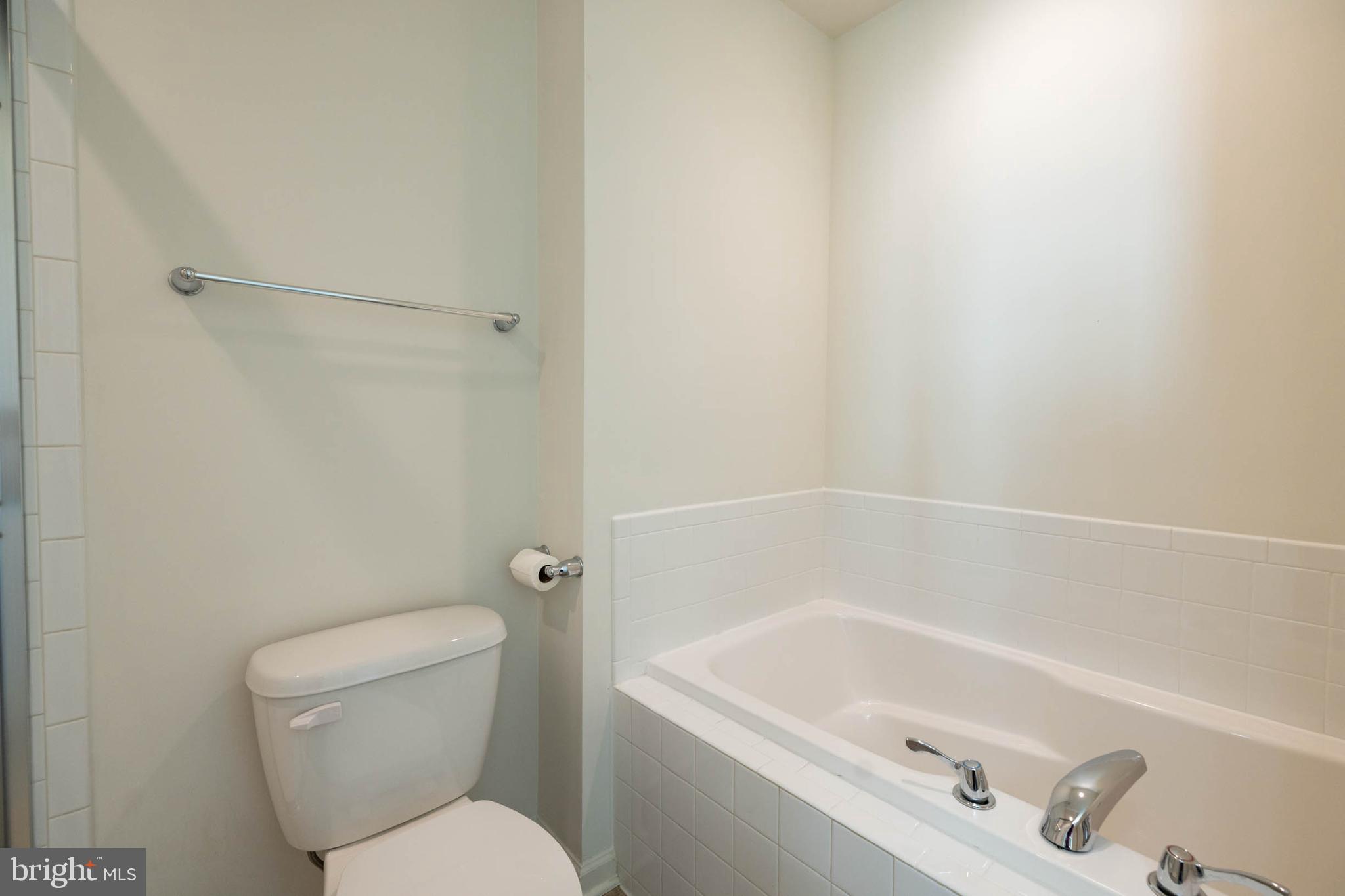 MANOR PARK - Residential