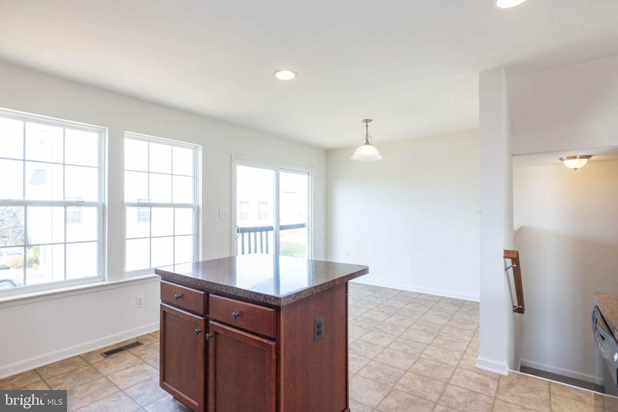 MANOR PARK - Residential