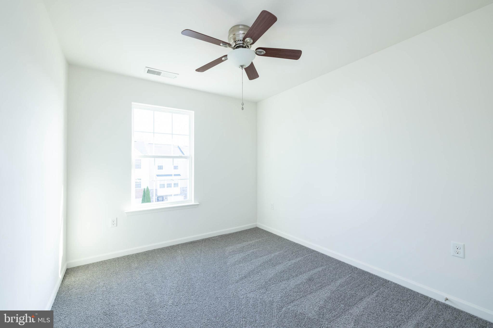 MANOR PARK - Residential