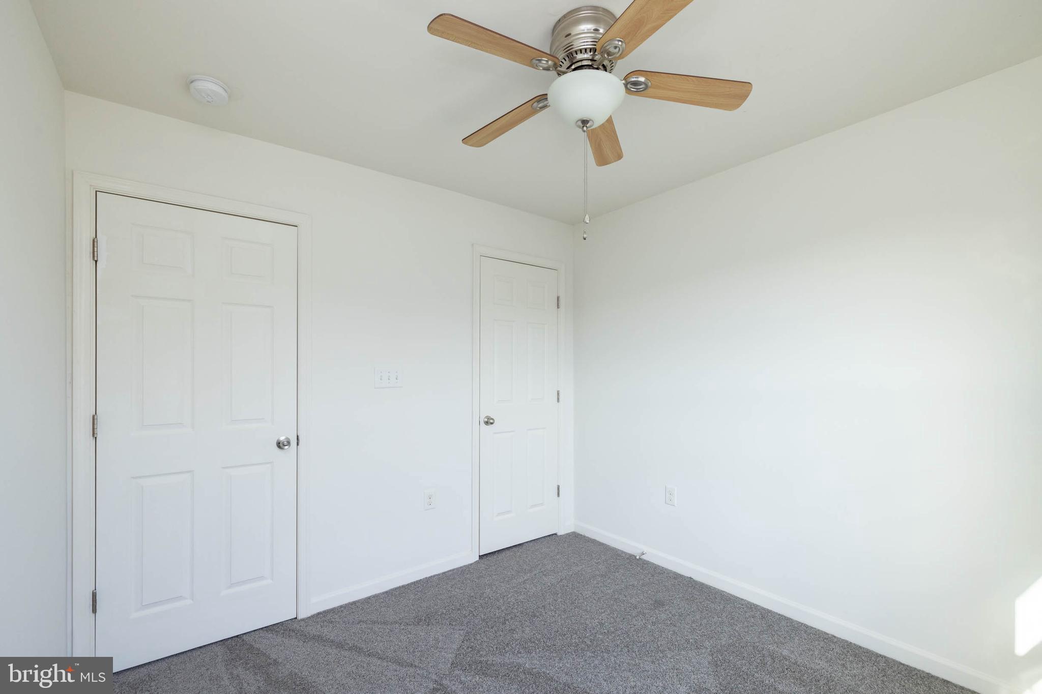 MANOR PARK - Residential