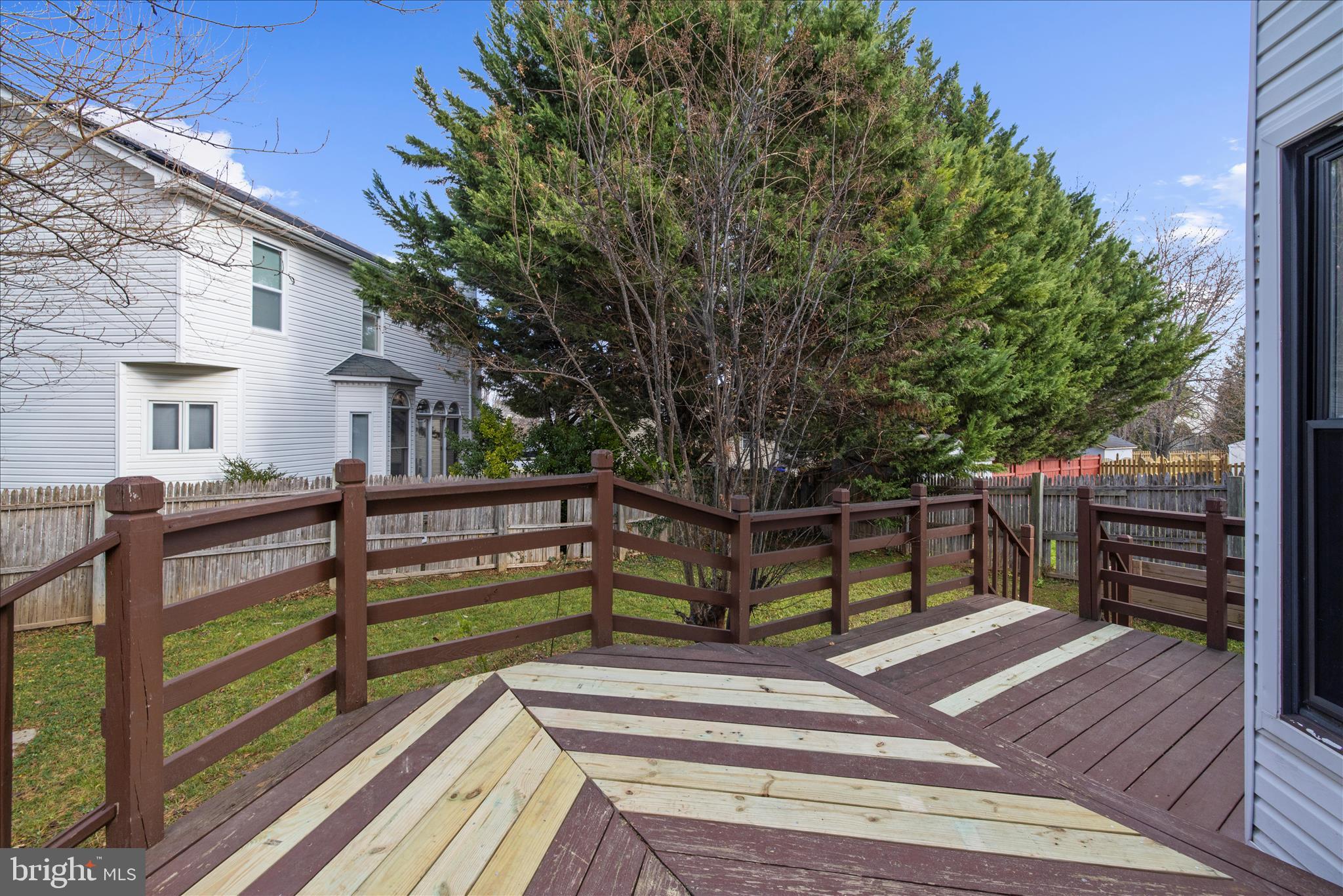 LAKE COVENTRY - Residential