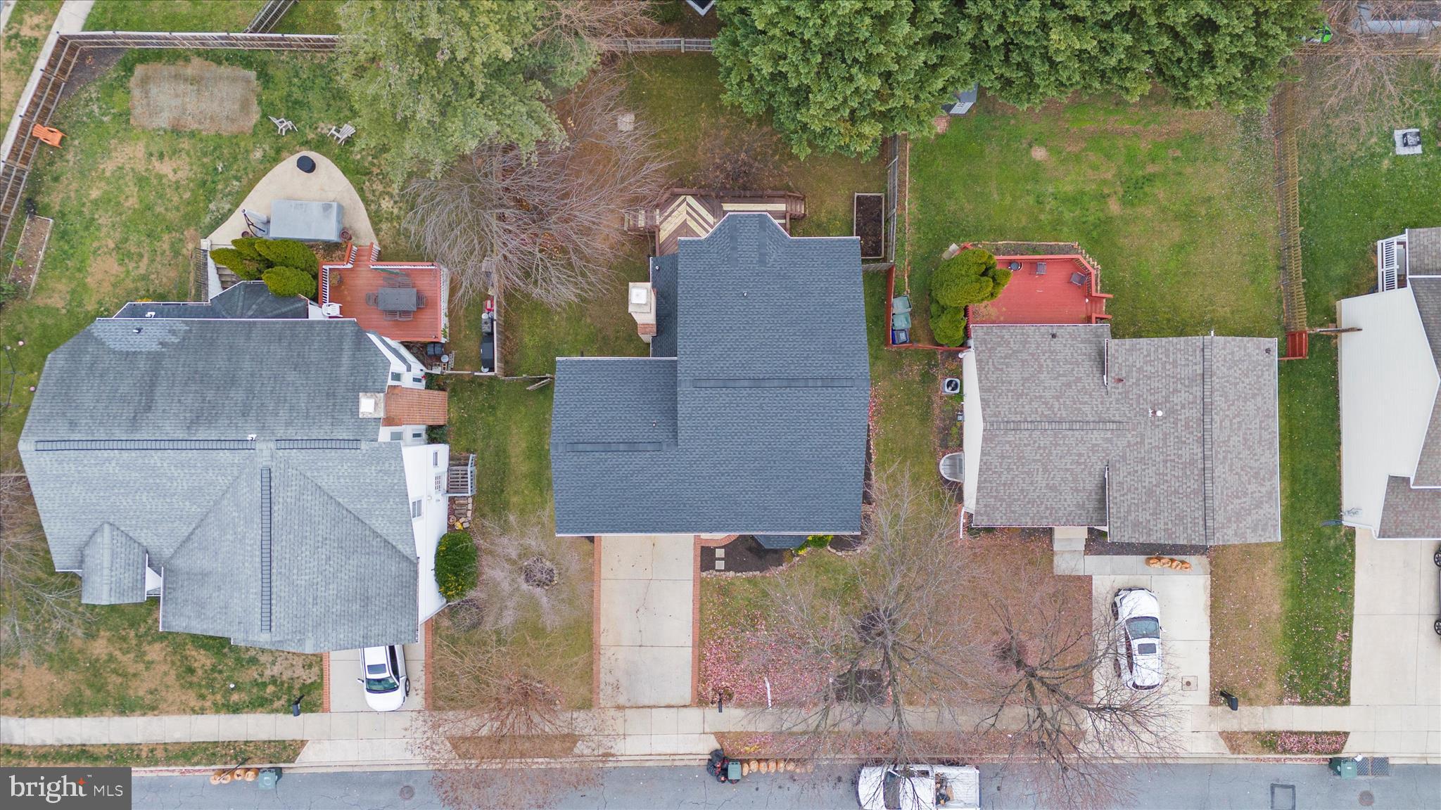 LAKE COVENTRY - Residential