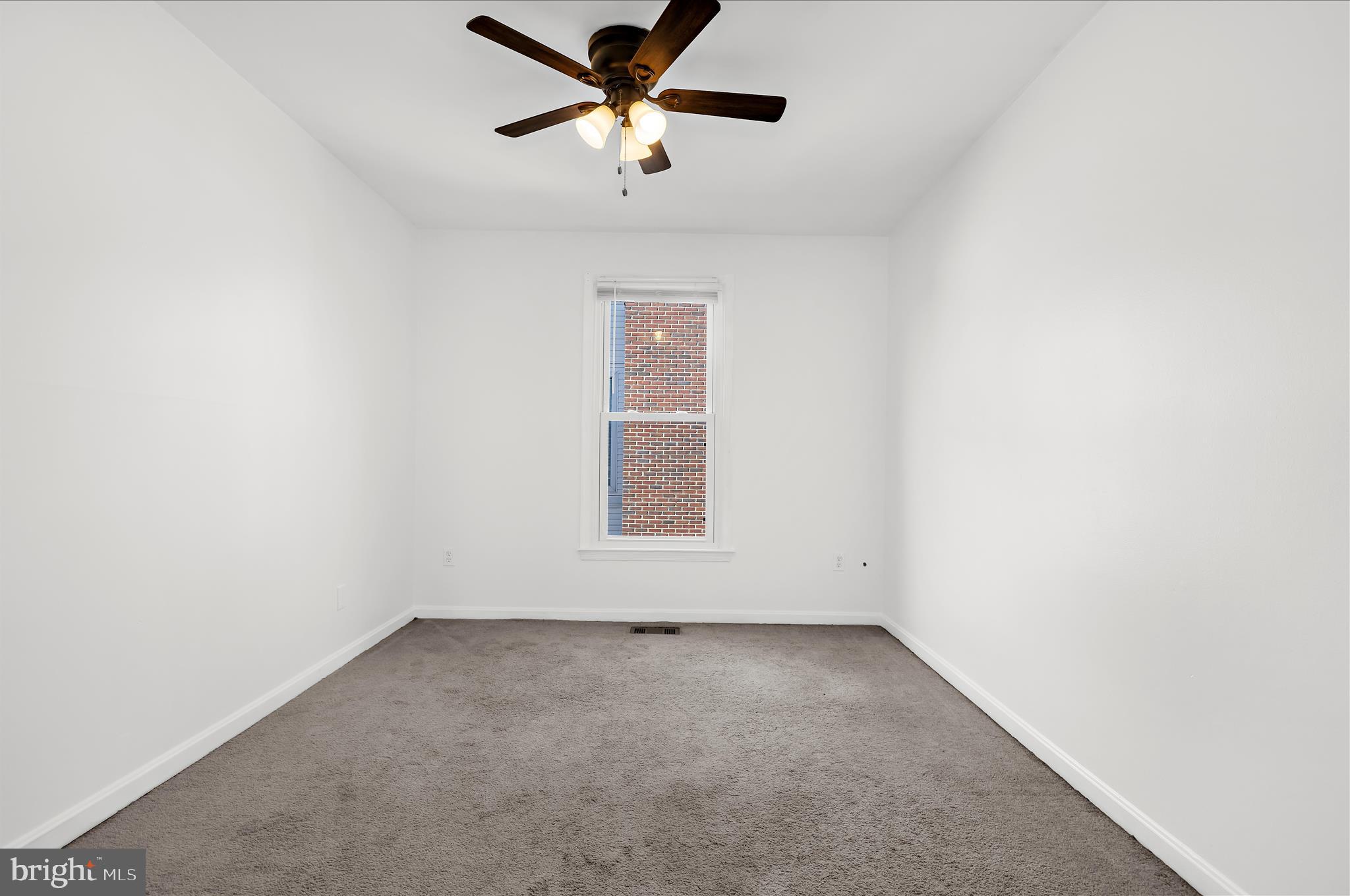 LAKE COVENTRY - Residential