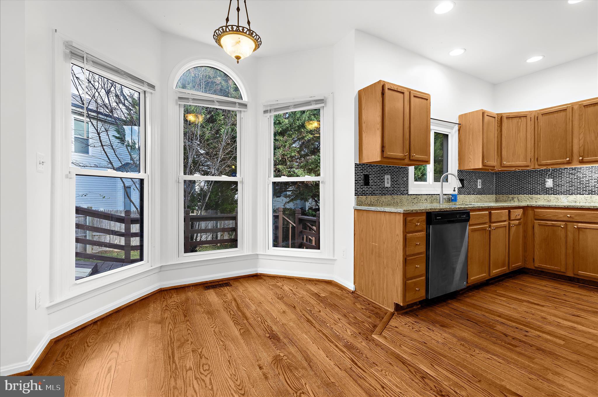 LAKE COVENTRY - Residential