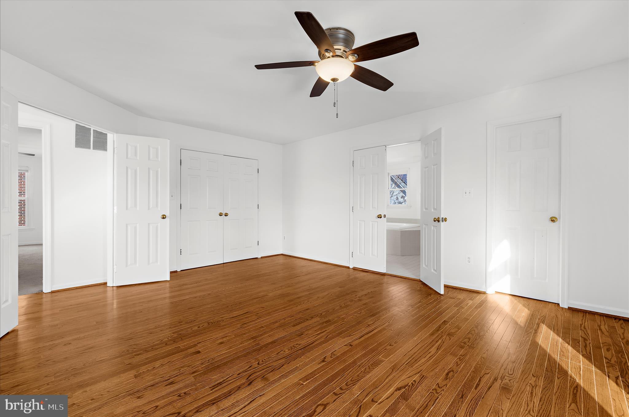 LAKE COVENTRY - Residential