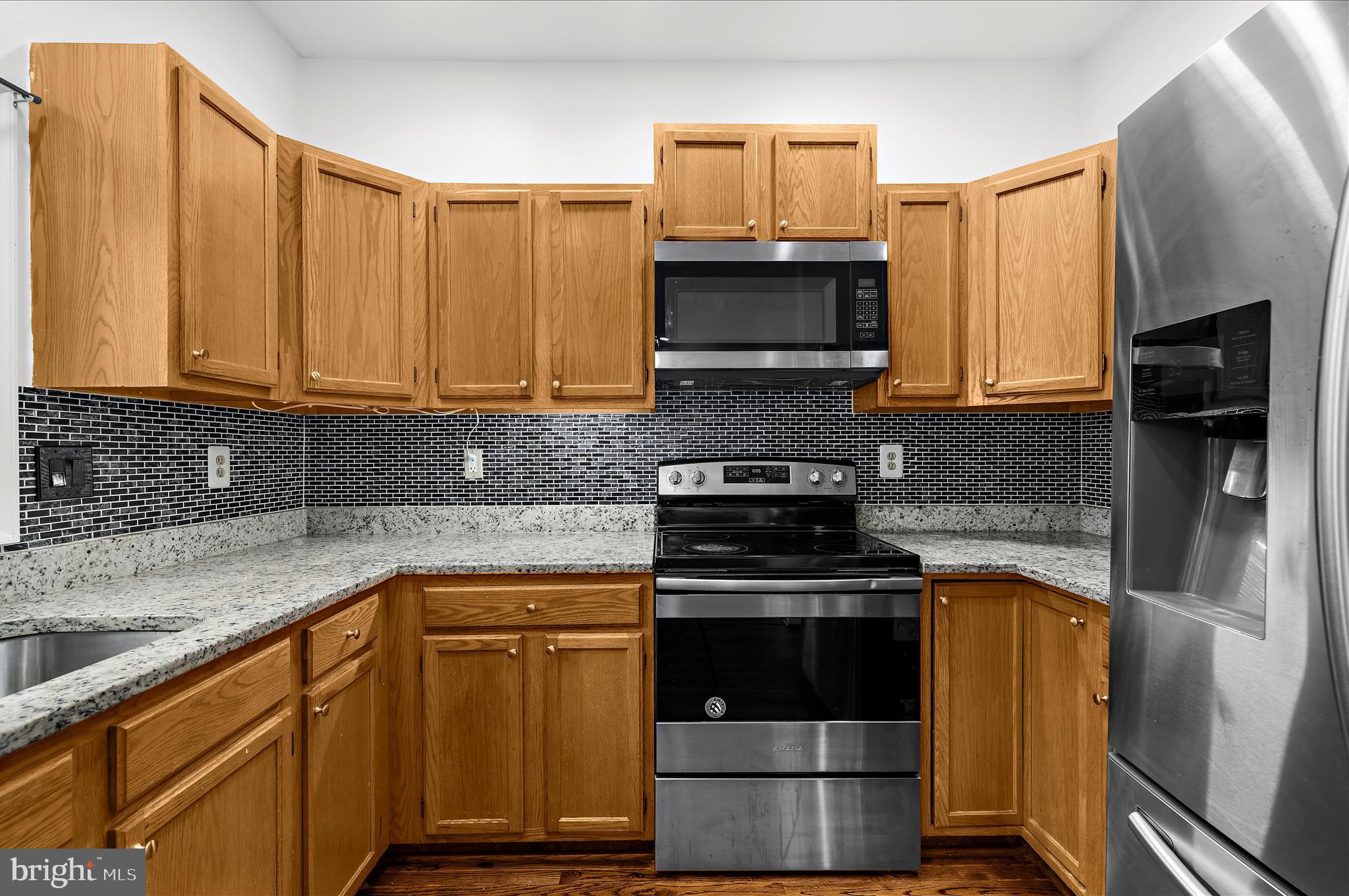 LAKE COVENTRY - Residential