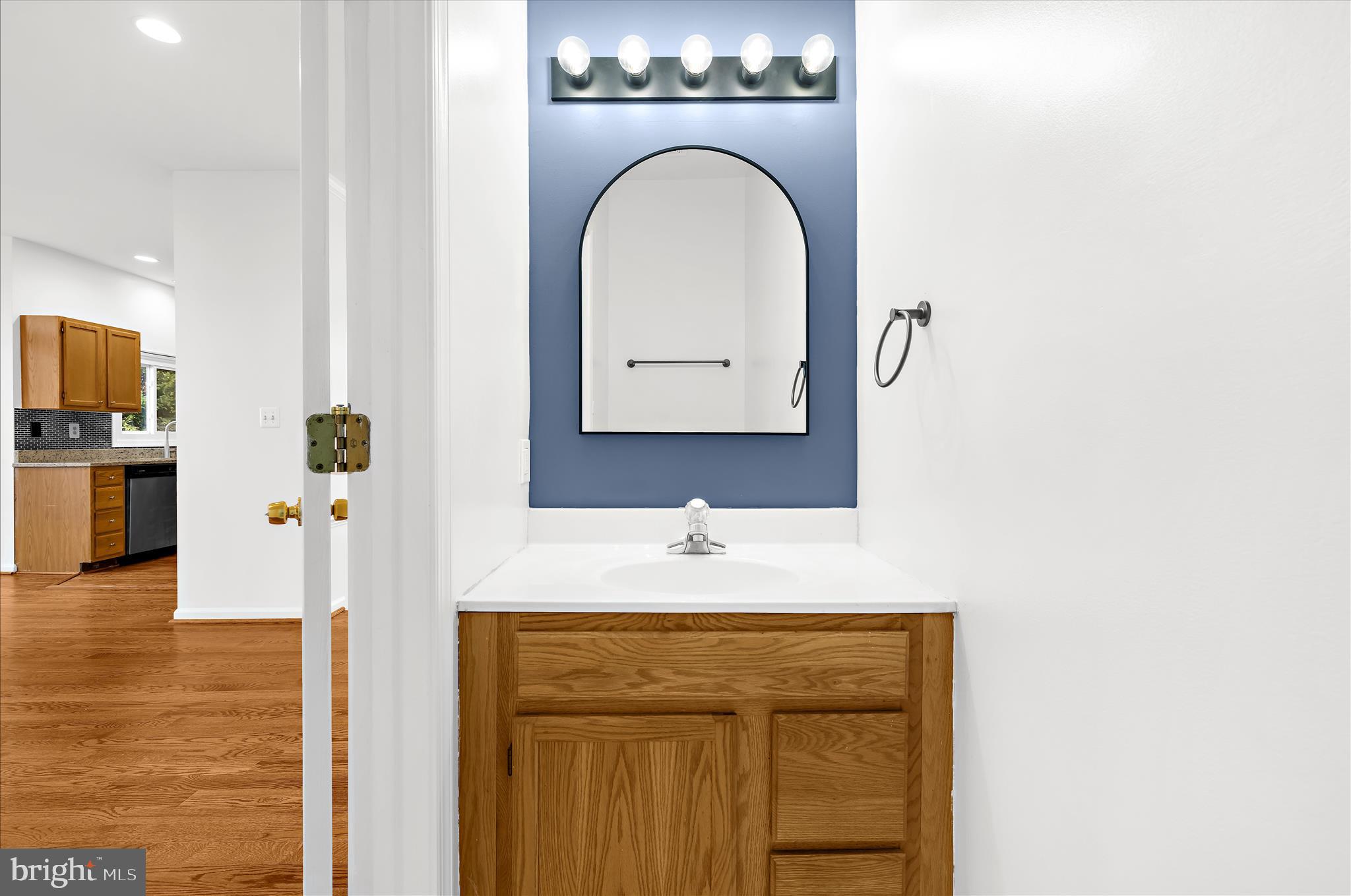 LAKE COVENTRY - Residential