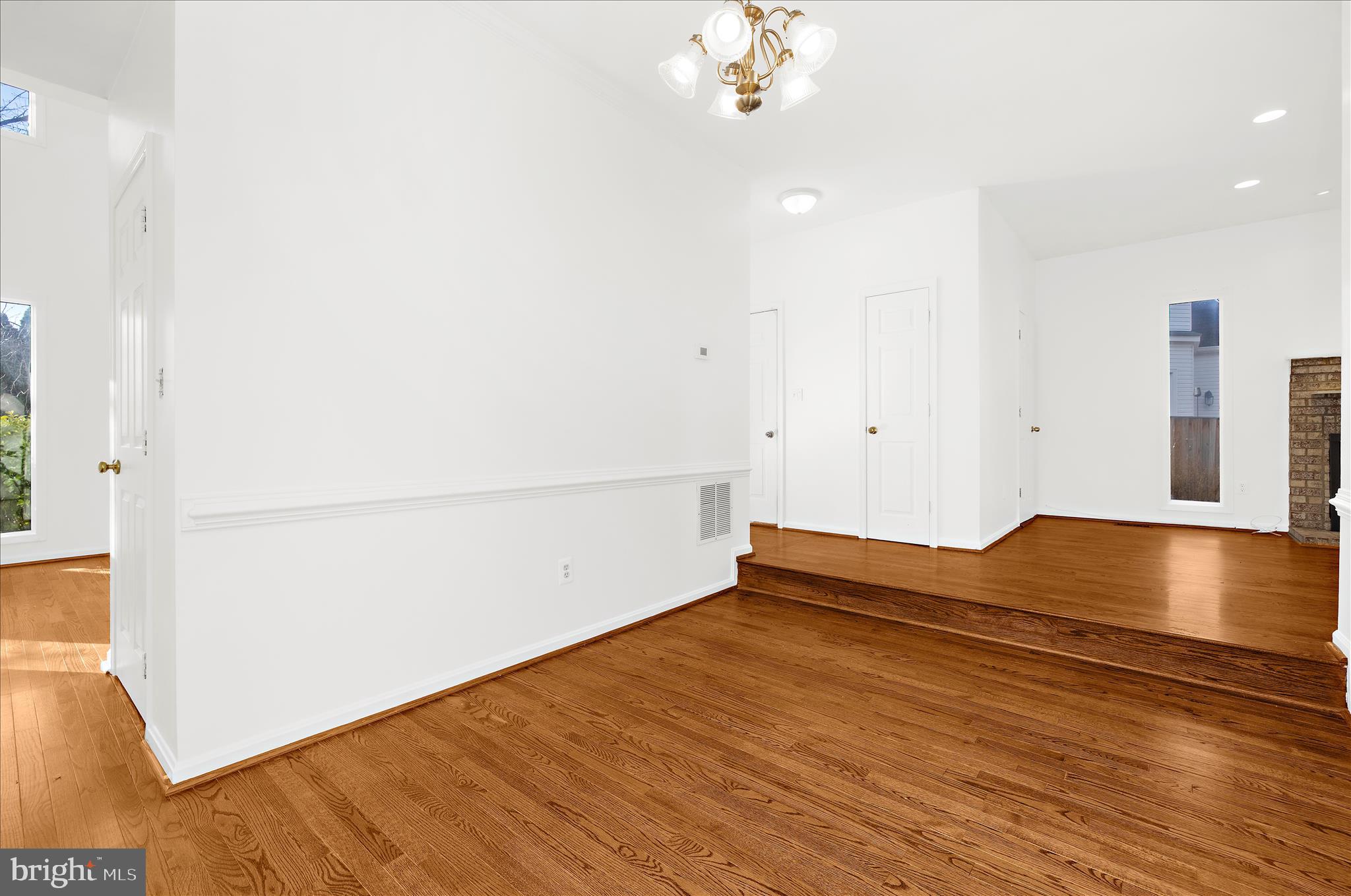 LAKE COVENTRY - Residential