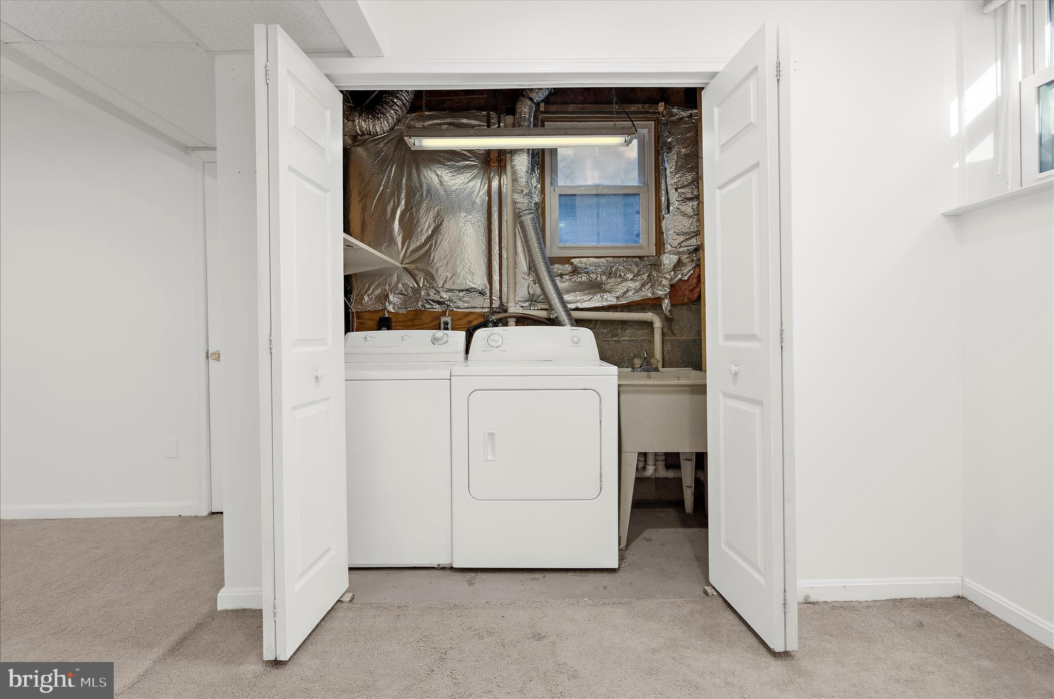 LAKE COVENTRY - Residential