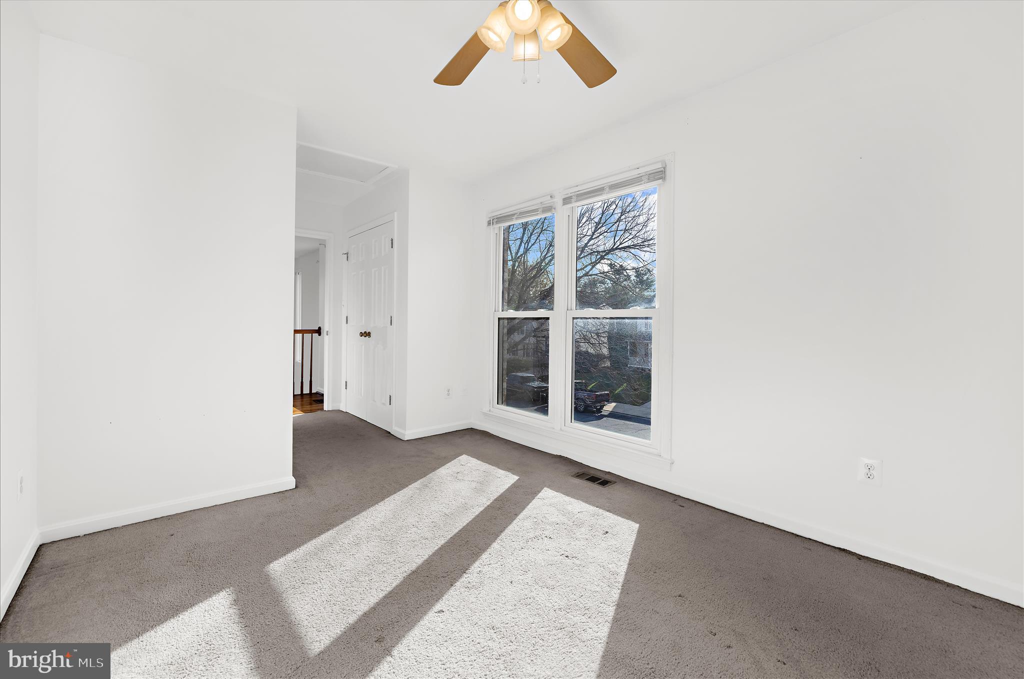 LAKE COVENTRY - Residential