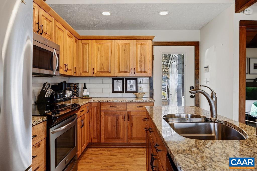 WINTERGREEN RESORT - Residential