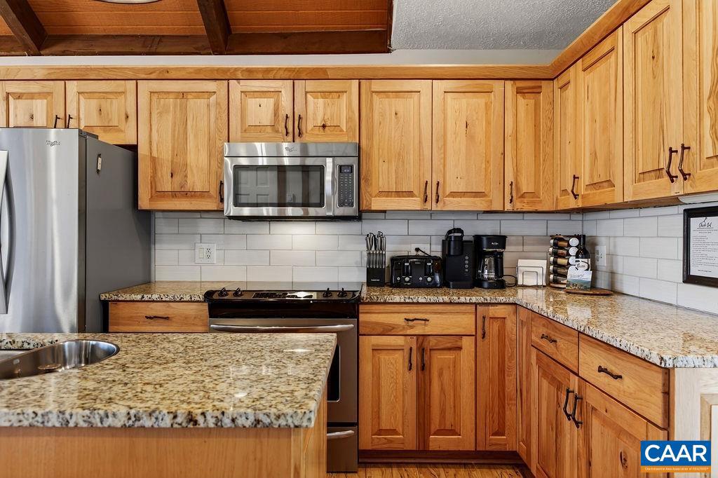 WINTERGREEN RESORT - Residential