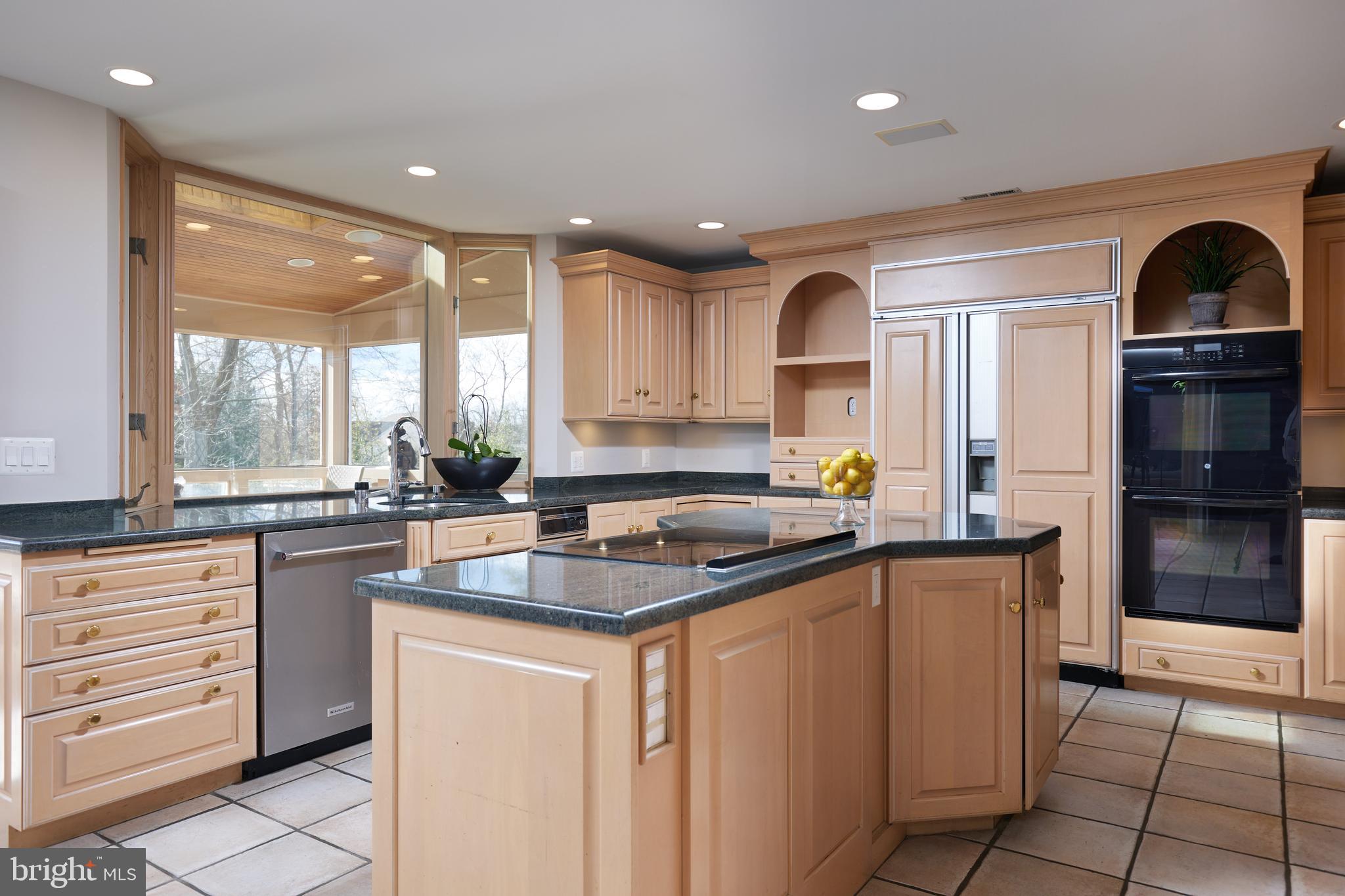 POTOMAC VILLAGE - Residential