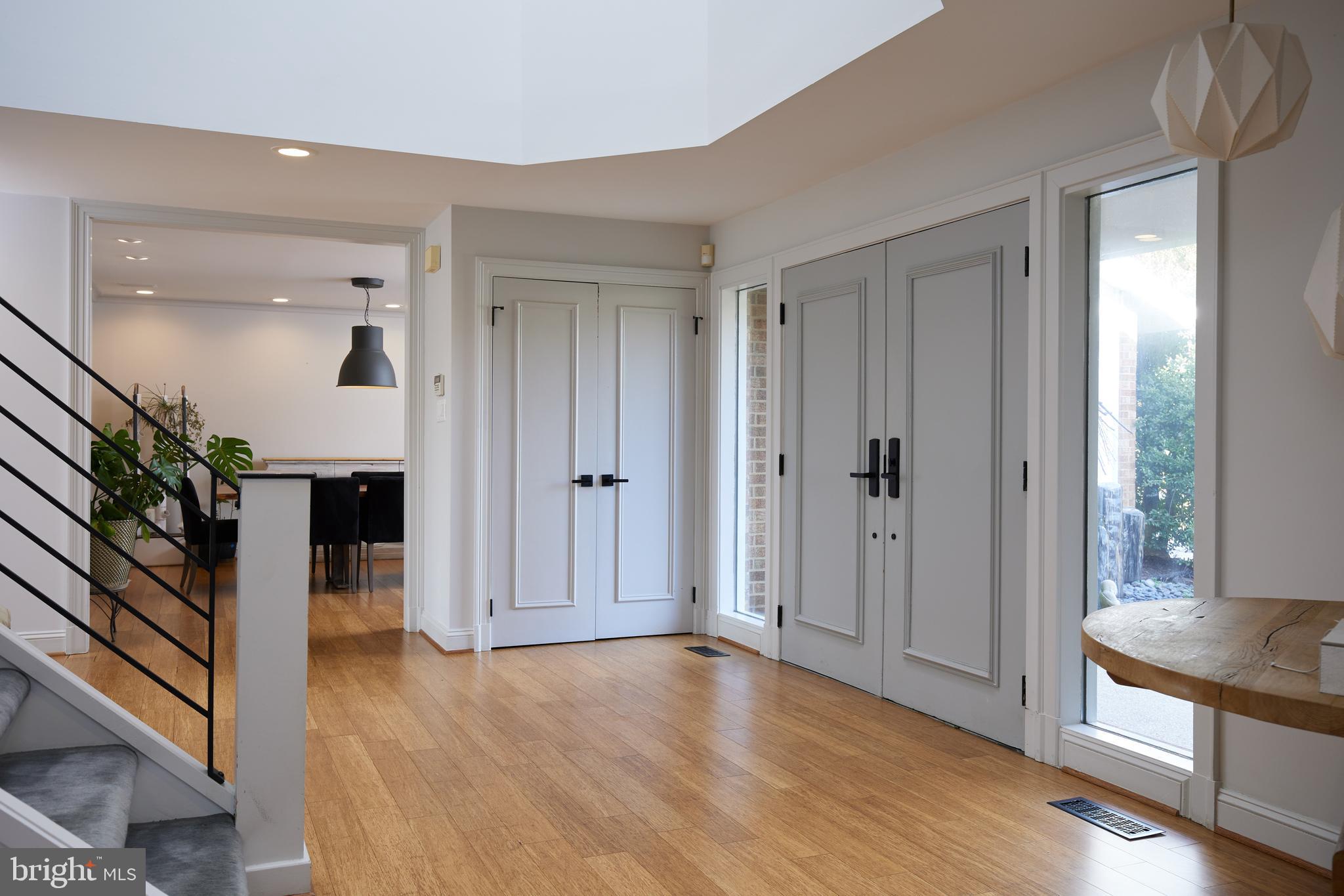 POTOMAC VILLAGE - Residential