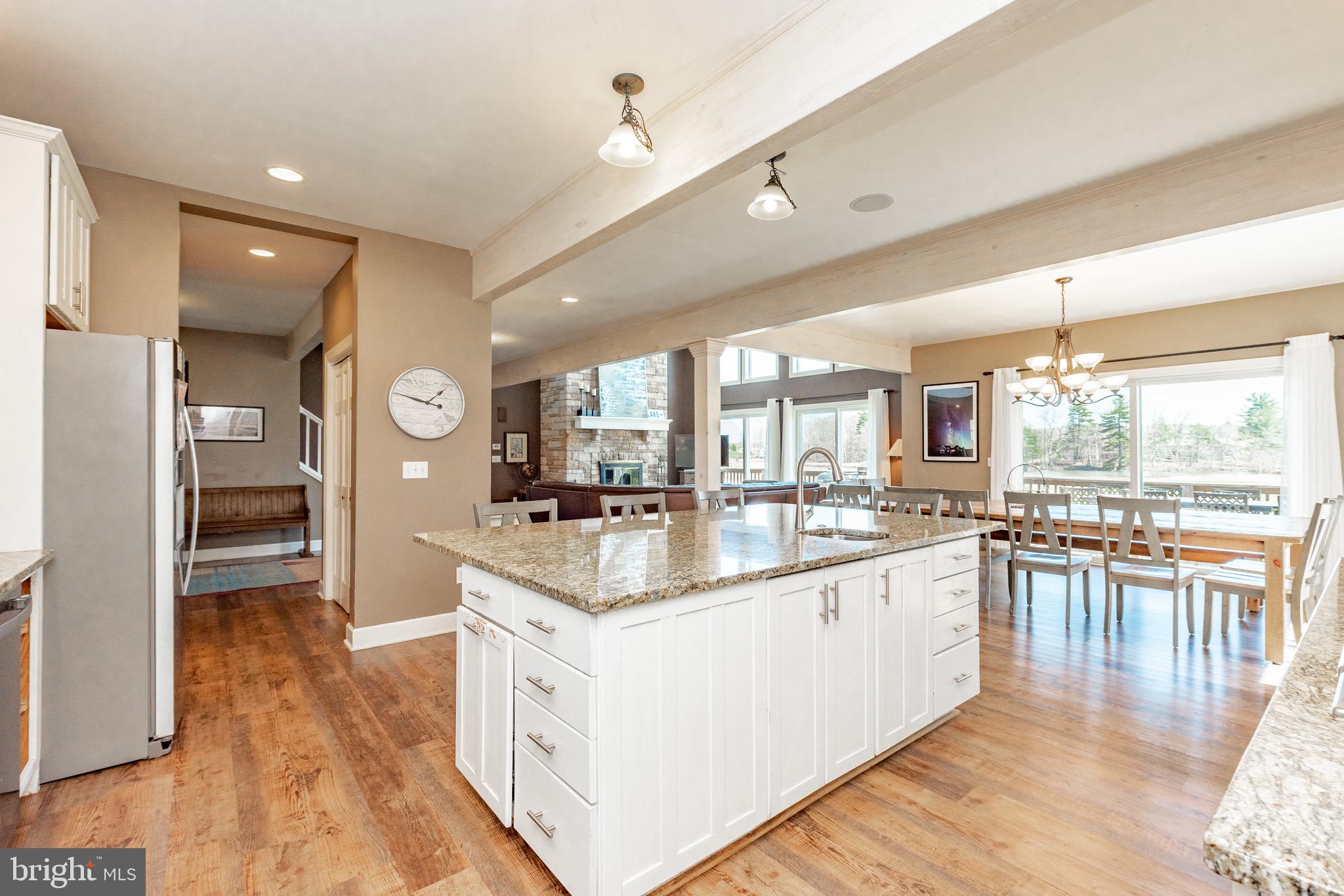 WATERFRONT GREENS - Residential